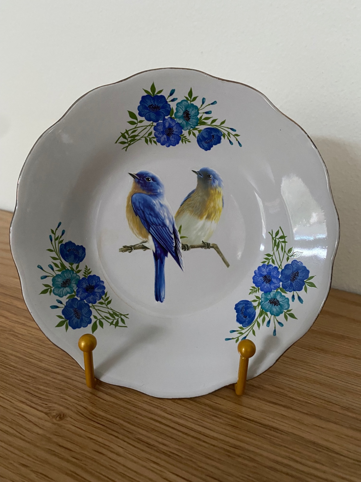 Vogeltjes op bloembordje