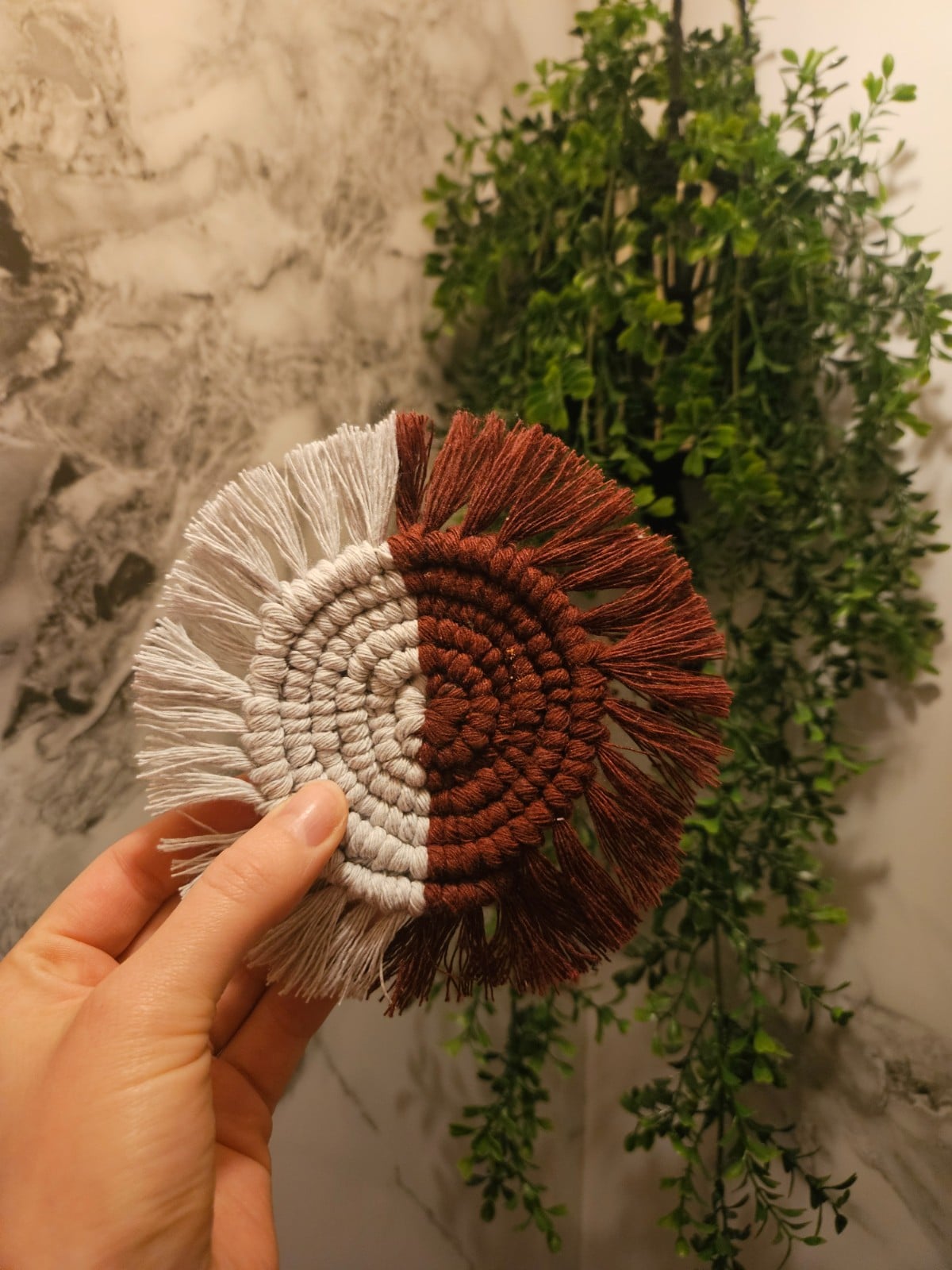 2 kleuren macrame onderzetter