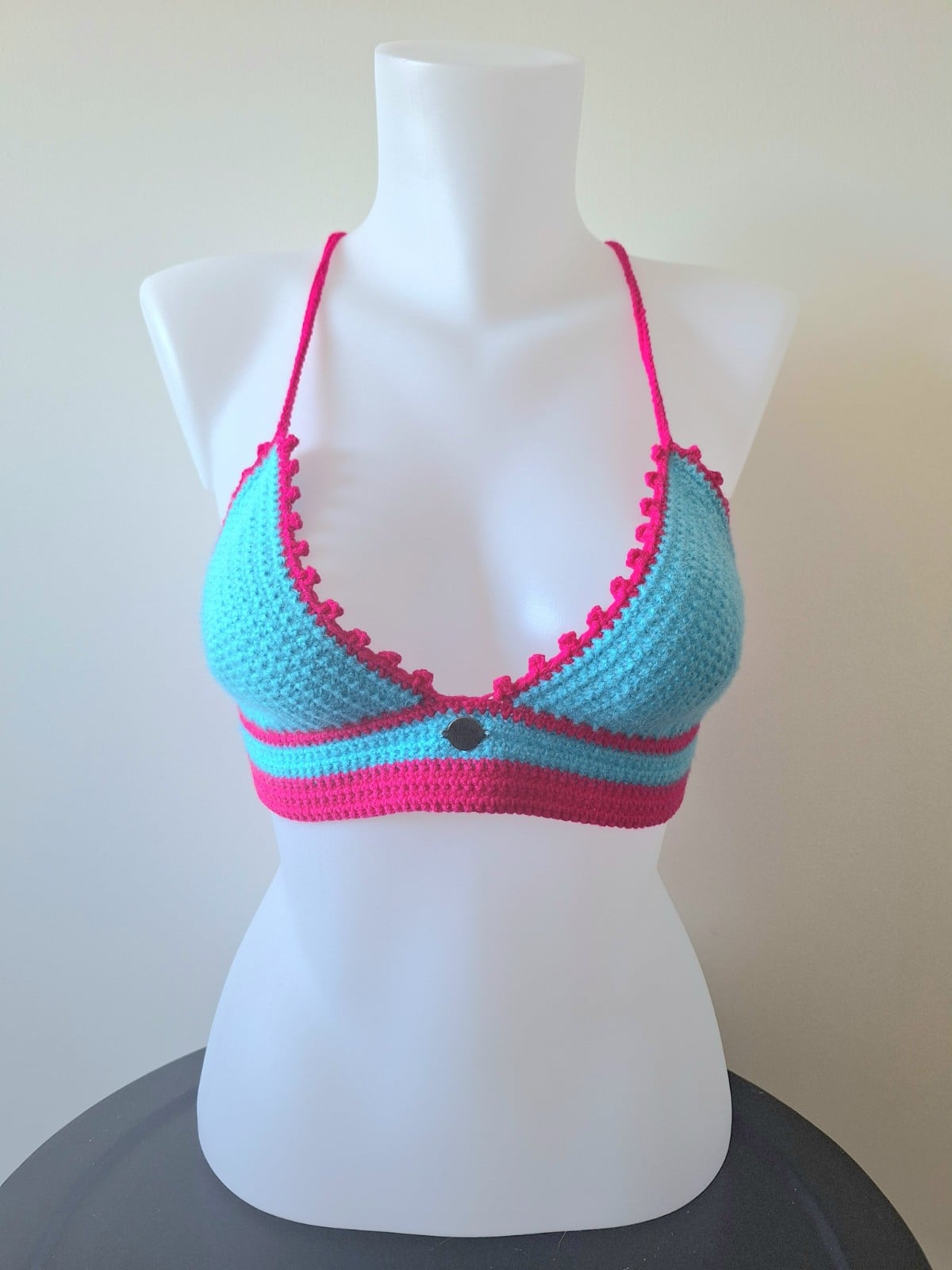 Gehaakt topje | Turquoise en knalroze