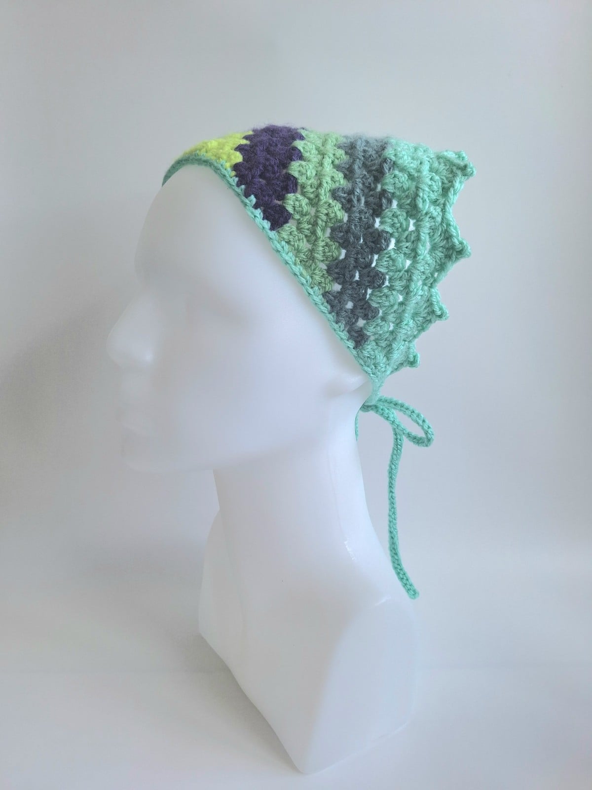 Gehaakte bandana | Limegroen, donkerpaars, eucalyptus, grijsblauw en mintgroen