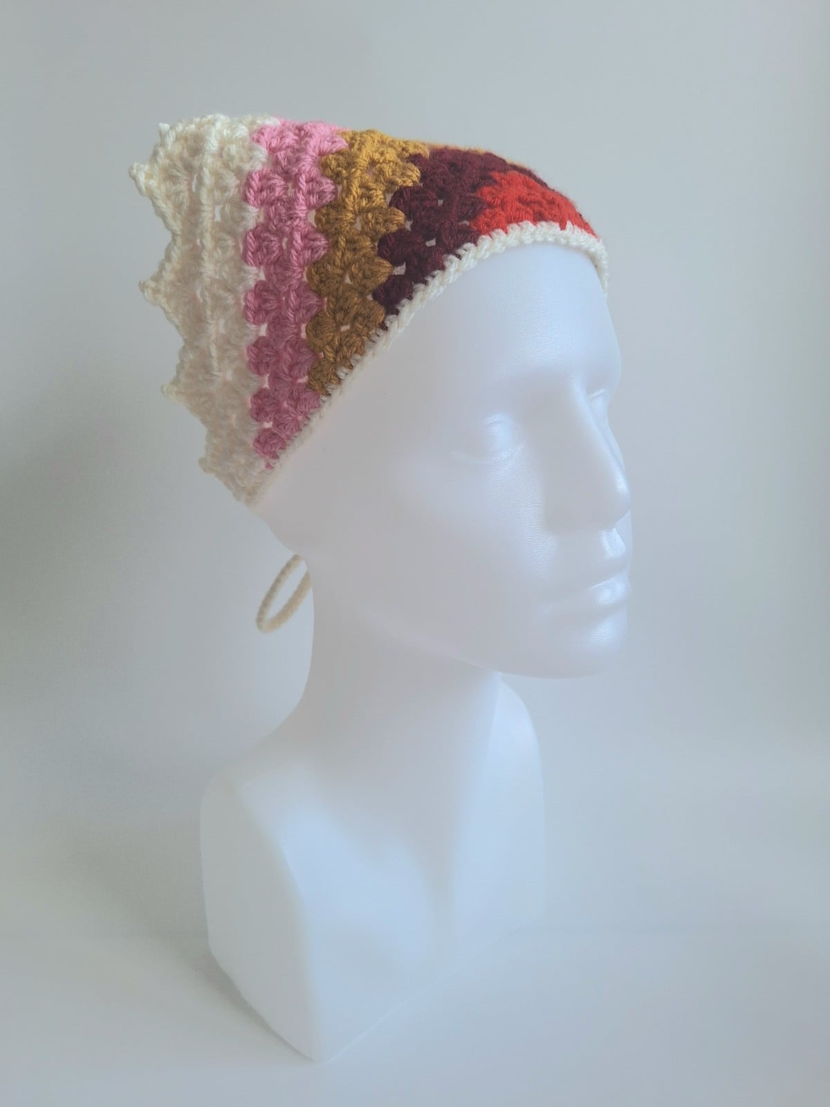 Gehaakte bandana | Rood, wijnrood, okergeel, roze en crème