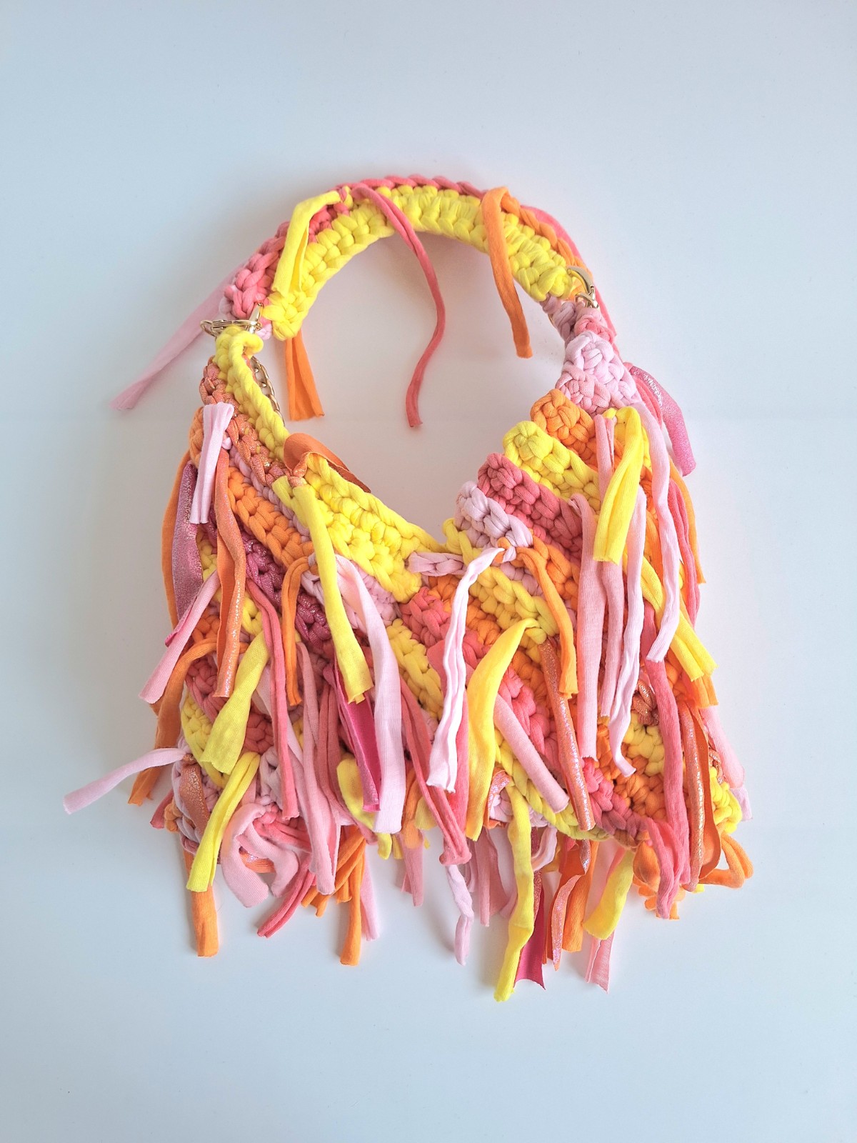 Gehaakte crossbody tas | Lichtroze, oranje en geel