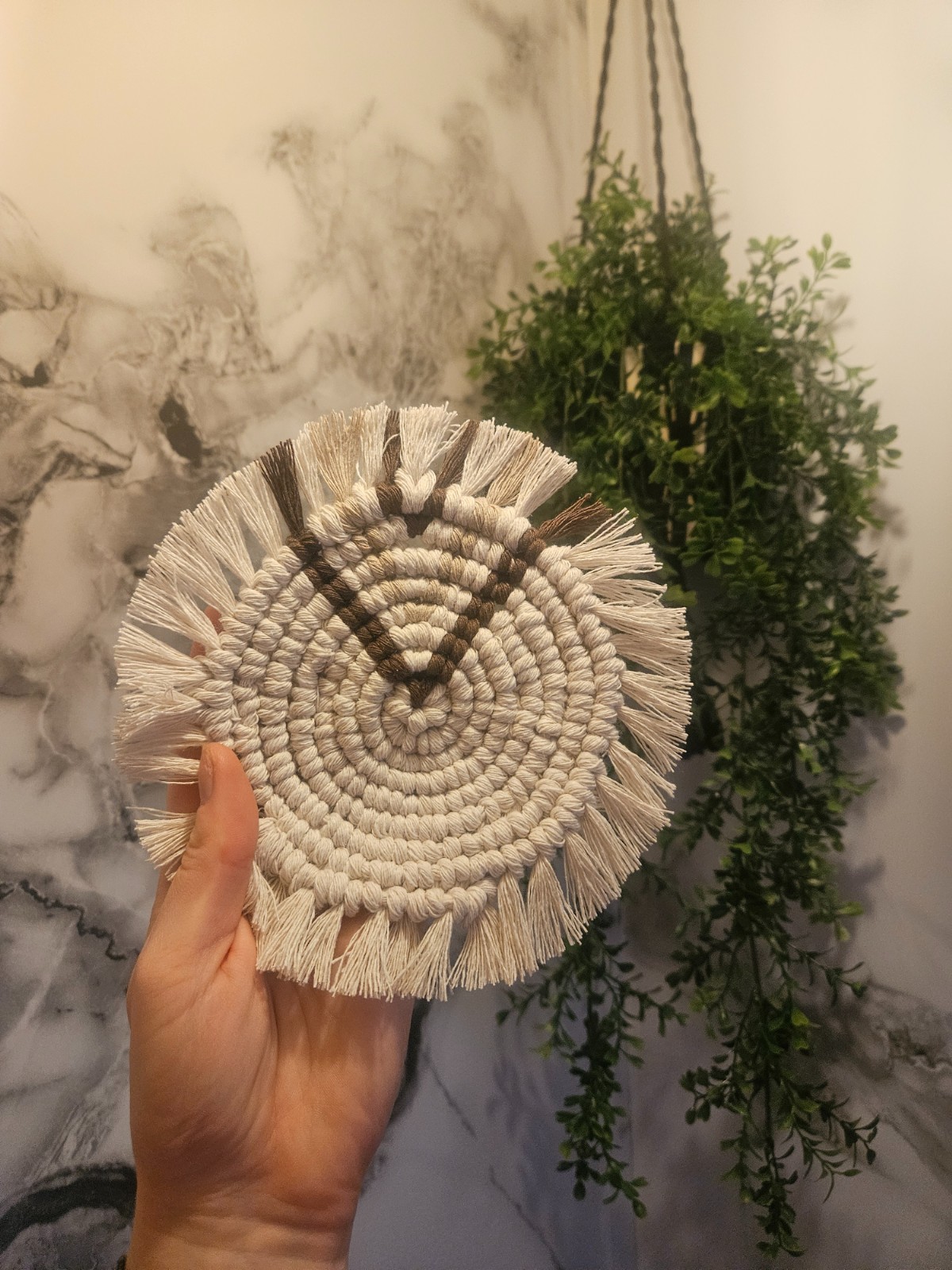 Macramé onderzetter beige