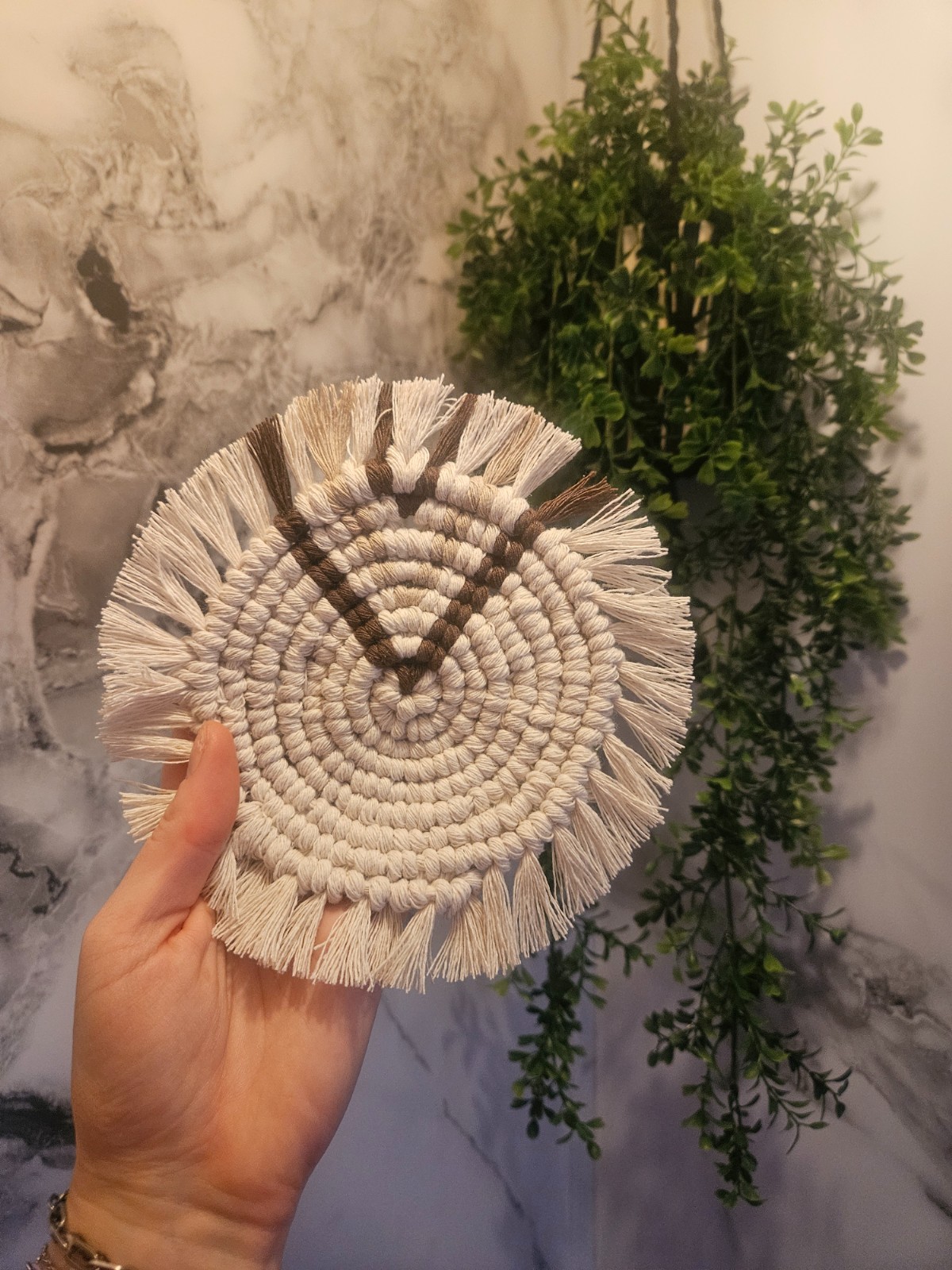 Macramé onderzetter beige