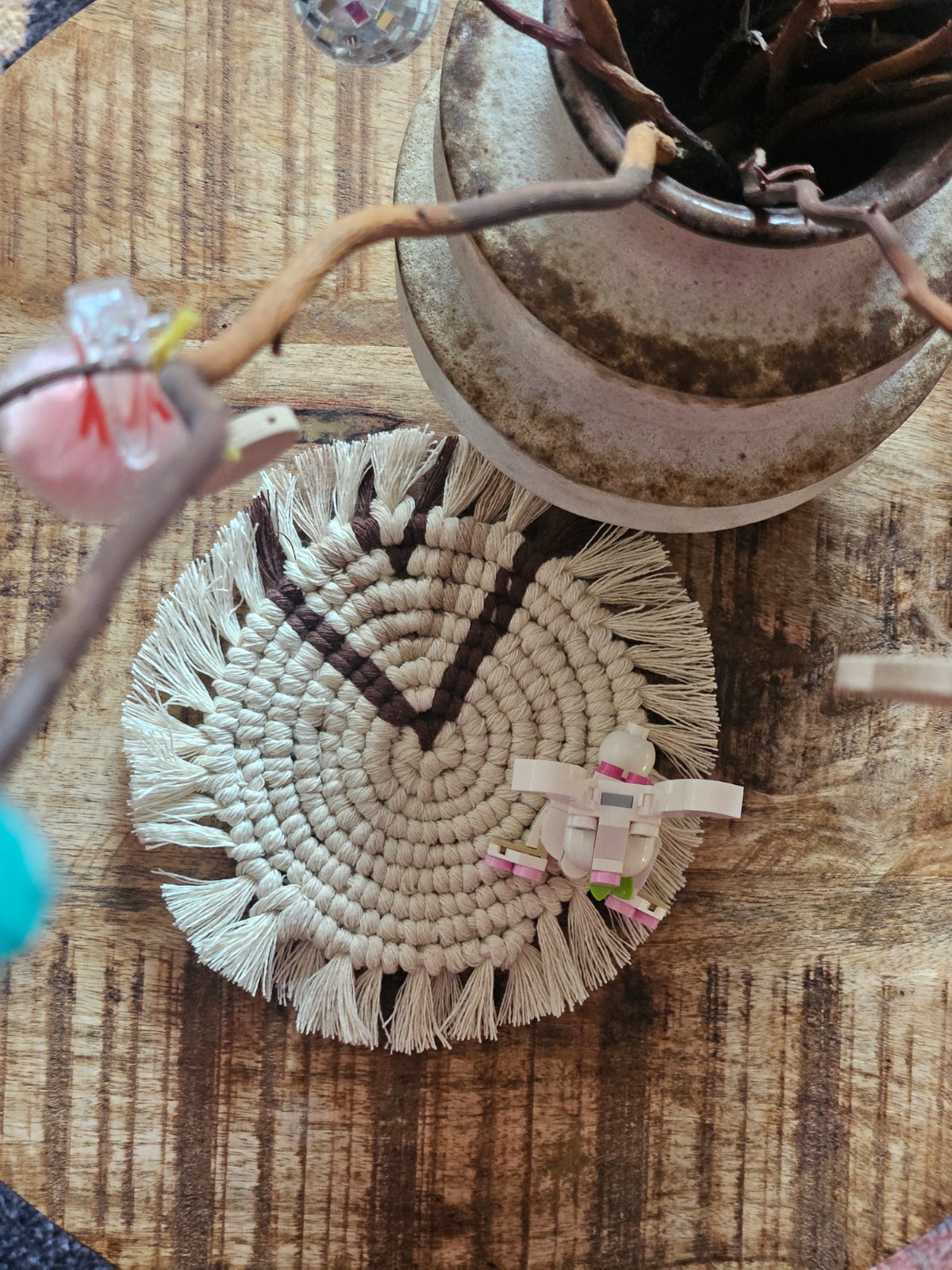 Macramé onderzetter beige