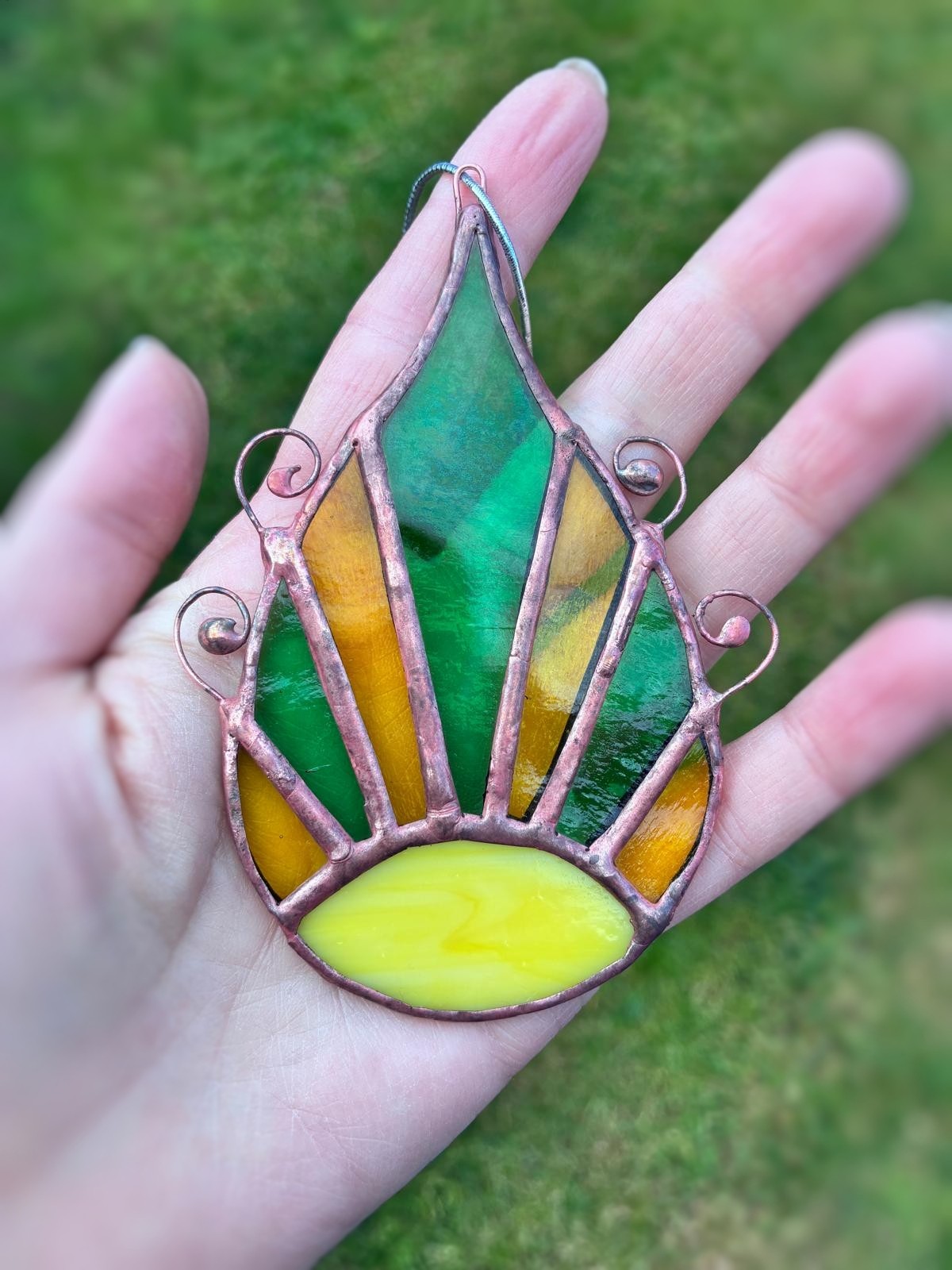 Beautiful handmade stained glass Sunrise | suncatcher | Tiffany techn… - 130318 Prachtige handgemaakte glas-in-lood zonsopgang | suncatcher | Tiffany-techniek | raamhanger