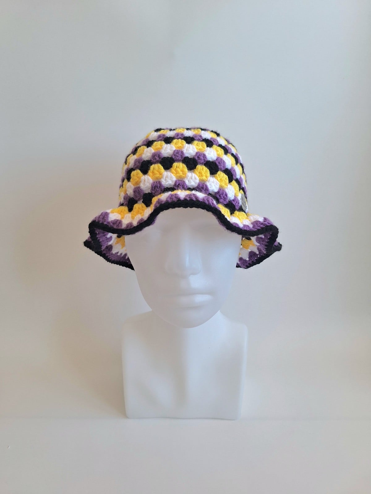 Gehaakte bucket hat | Pride non-binary vlag - 129992 Gehaakte bucket hat | Pride non-binary vlag