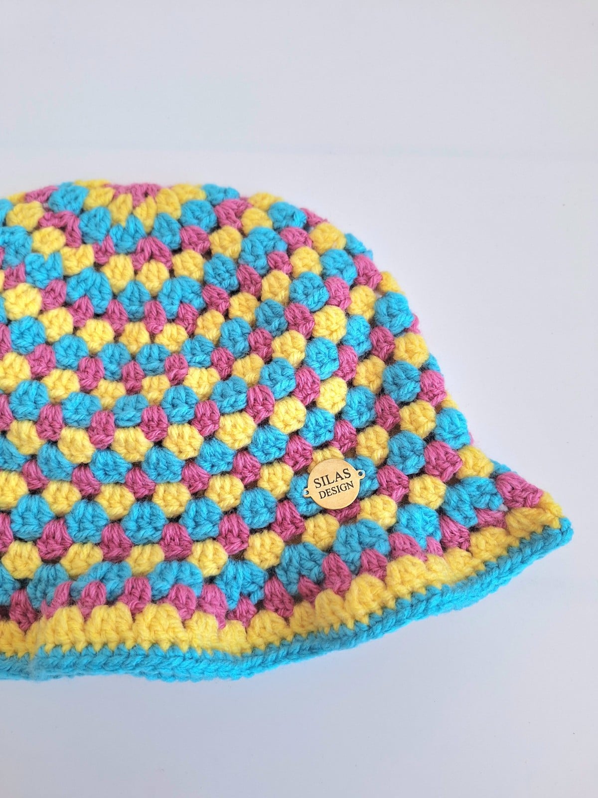 Gehaakte bucket hat | Pride panseksuele vlag - 129990 Gehaakte bucket hat | Pride panseksuele vlag