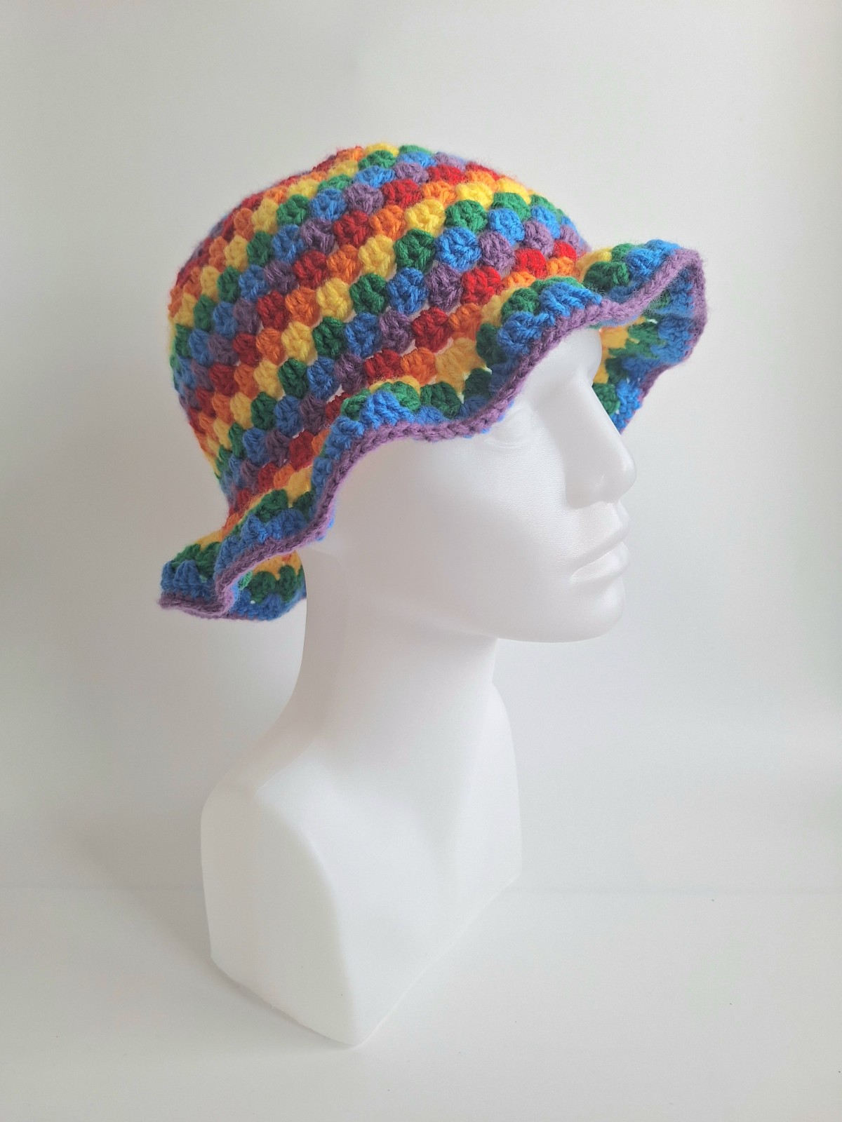 Gehaakte bucket hat | Pride regenboog vlag