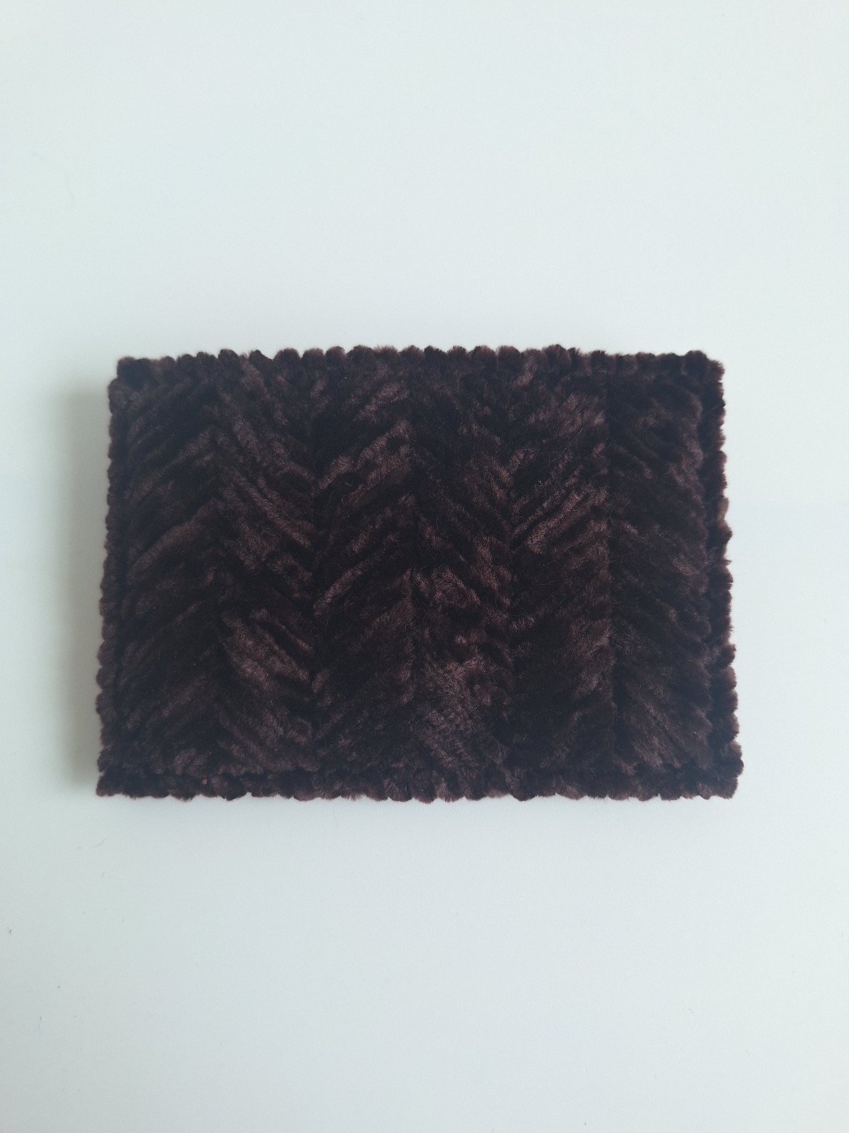 Geweven pasjeshouder | Donkerbruin velvet look - 130096 Geweven pasjeshouder | Donkerbruin velvet look