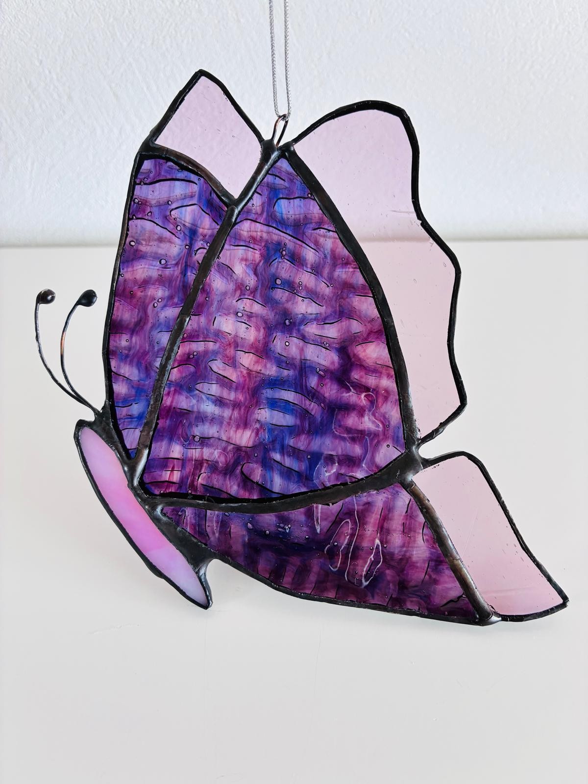 Glas-in-lood vlinder | Handgemaakt | Tiffany-techniek | Raamhanger | Suncatcher
