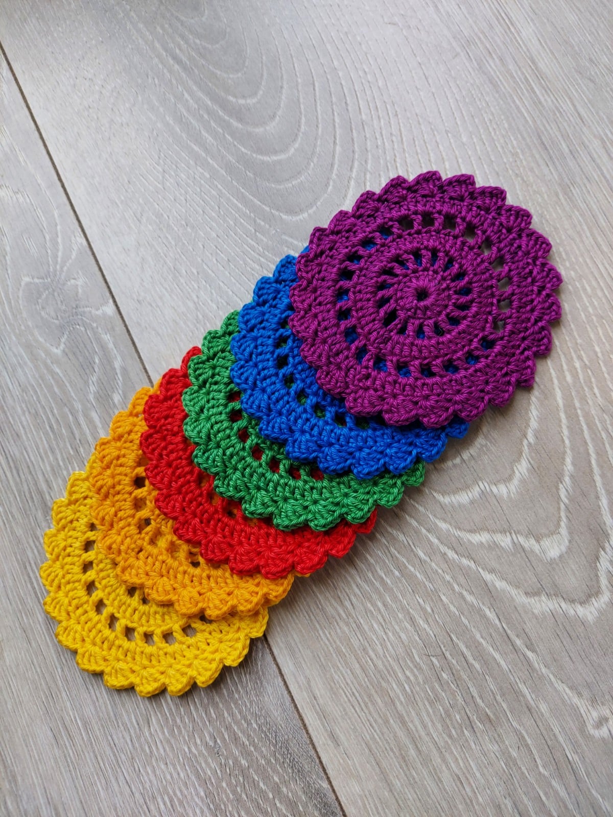Handgemaakte onderzetters 'Rainbow' - 128720 Handgemaakte onderzetters 'Rainbow'