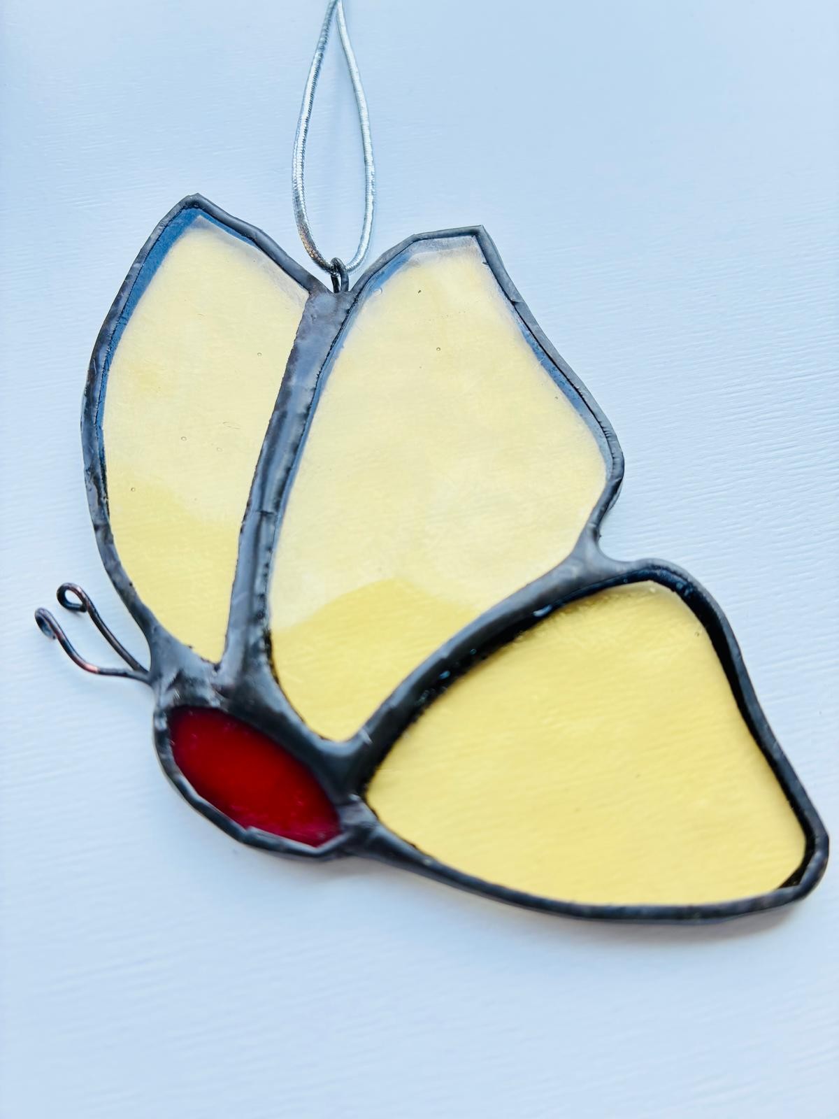 Handgemaakte raamhanger | Vlinder | Suncatcher | Tiffany-techniek | glas-in-lood