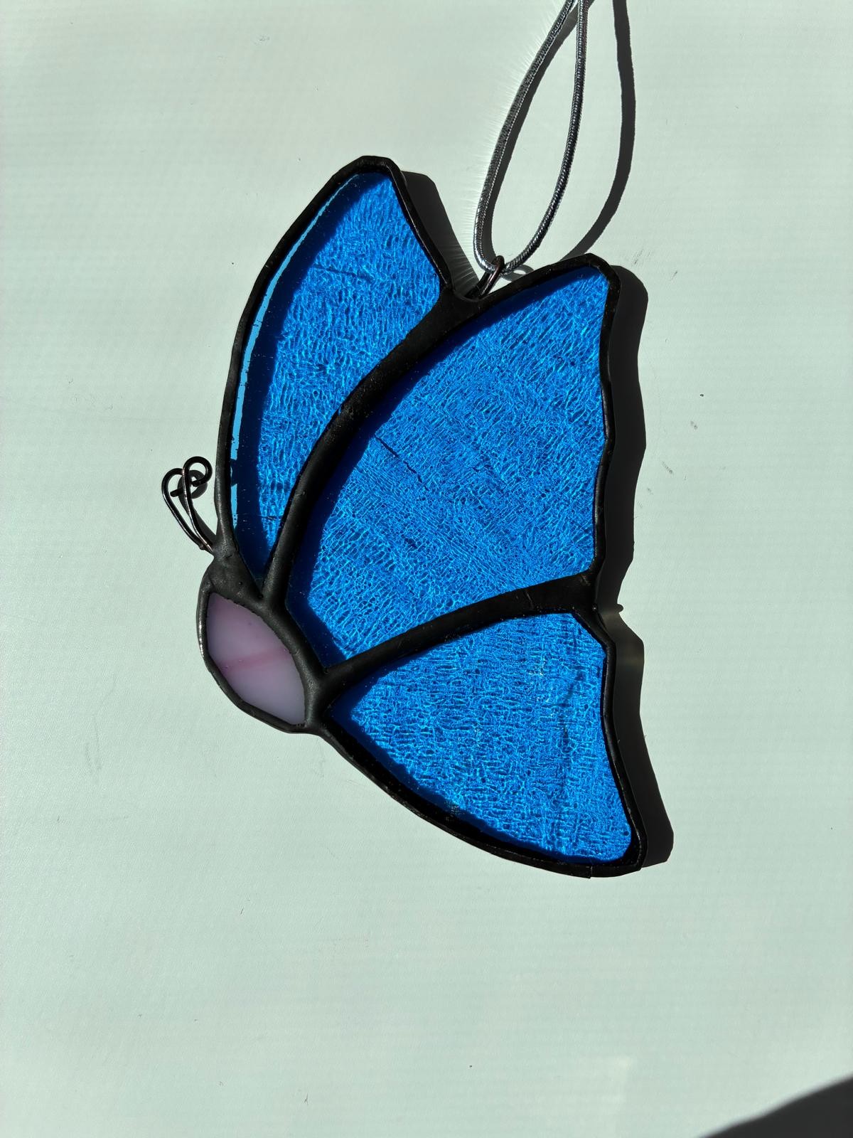 Handgemaakte raamhanger | Vlinder | Suncatcher | Tiffany-techniek | glas-in-lood