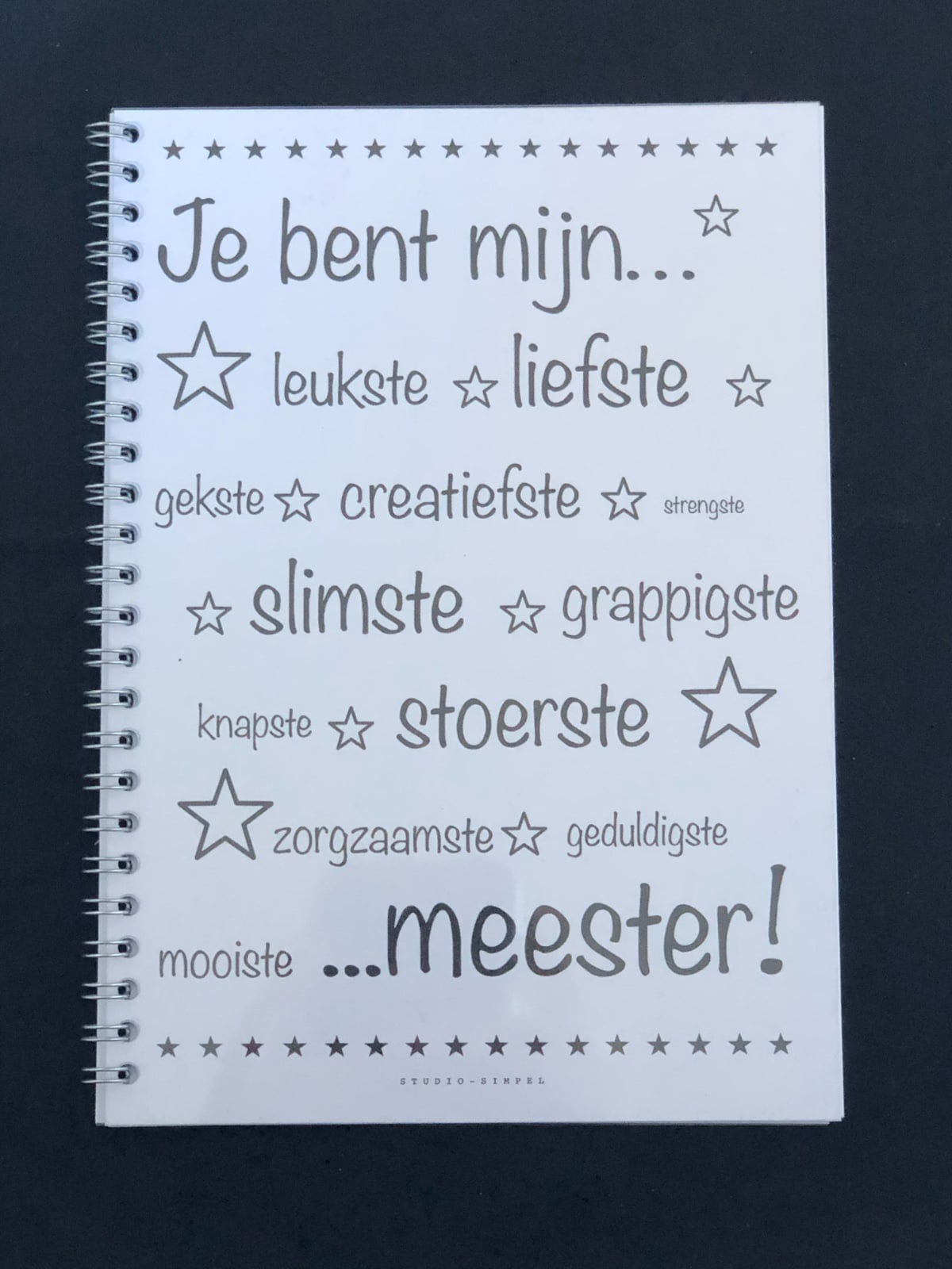 Invulboek voor de Meester – Persoonlijk afscheidscadeau met herinne… - 130718 Invulboek voor de Meester – Persoonlijk afscheidscadeau met herinneringen en lieve boodschappen
