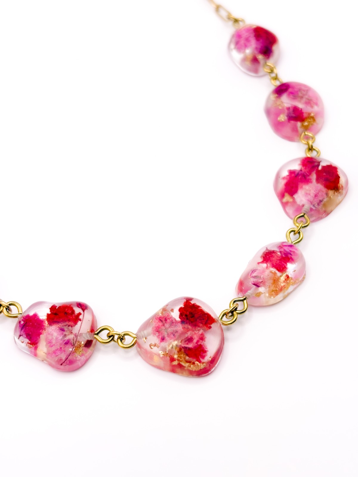 Ketting met Stenen Gevuld met Echte Bloemen uit Den Haag (GirlMeetsDe… - 127614 Ketting met Stenen Gevuld met Echte Bloemen uit Den Haag (GirlMeetsDenHaag x CH Design)