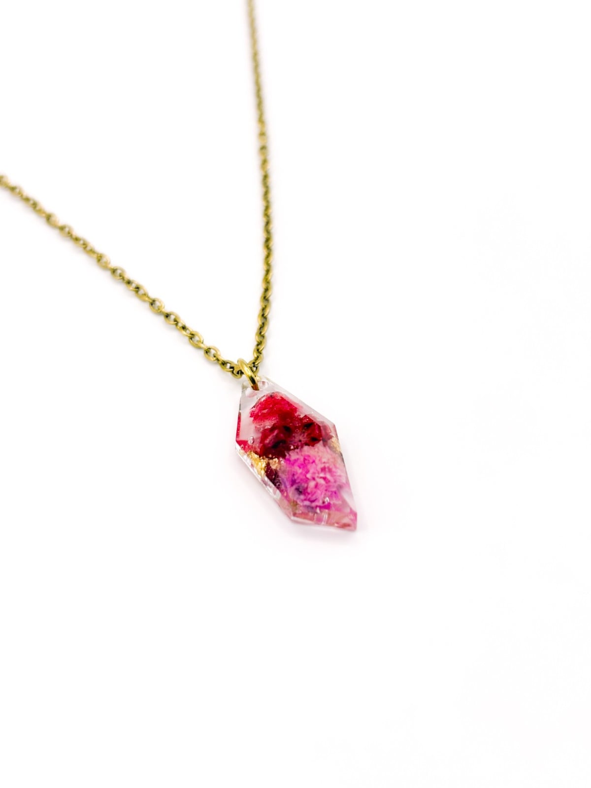 Subtiele Ketting met Facet Hanger Gevuld met Echt Gipskruid uit Den Haag (GirlMeetsDenHaag x CH Design)