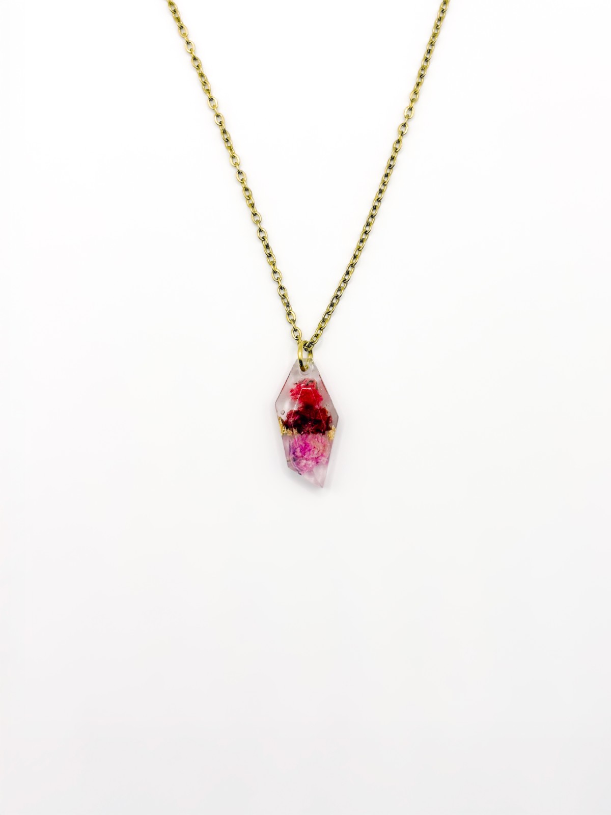 Subtiele Ketting met Facet Hanger Gevuld met Echt Gipskruid uit Den Haag (GirlMeetsDenHaag x CH Design)