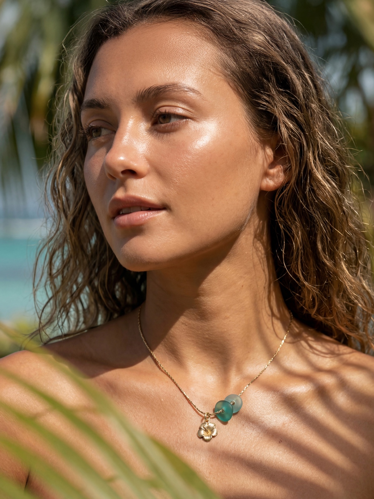 Zeeglas Hibiscus Ketting Goud - 129024 Zeeglas Hibiscus Ketting Goud