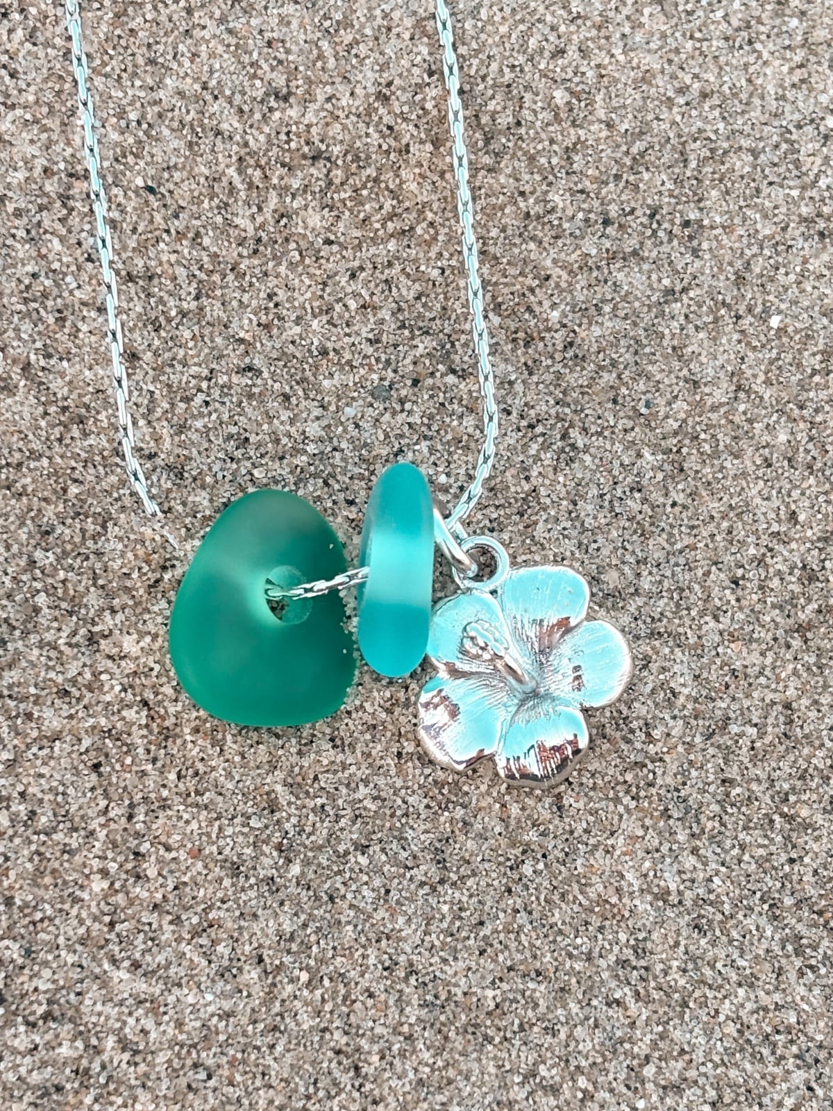 Zeeglas Hibiscus Ketting Zilver - 129027 Zeeglas Hibiscus Ketting Zilver