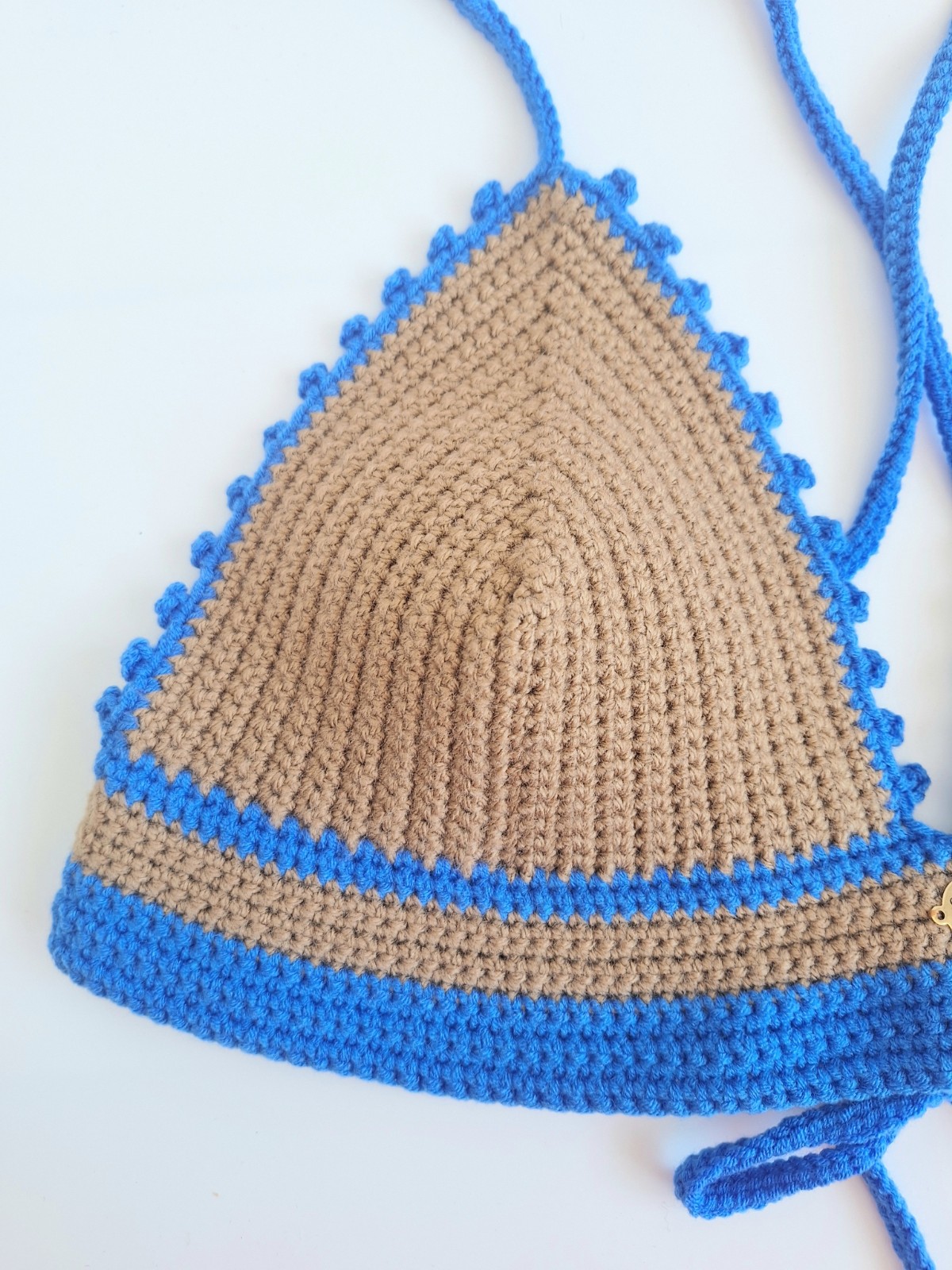 Gehaakt topje | Lichtbruin en blauw - 135547 Gehaakt topje | Lichtbruin en blauw