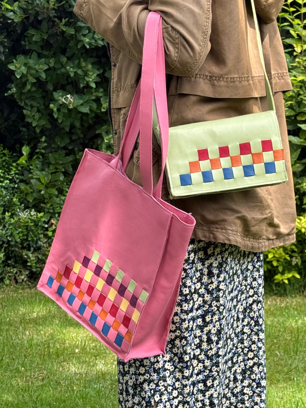 Lederen vlechtwerk-tas Aardbei, groot - 135931 Lederen vlechtwerk-tas Aardbei, groot