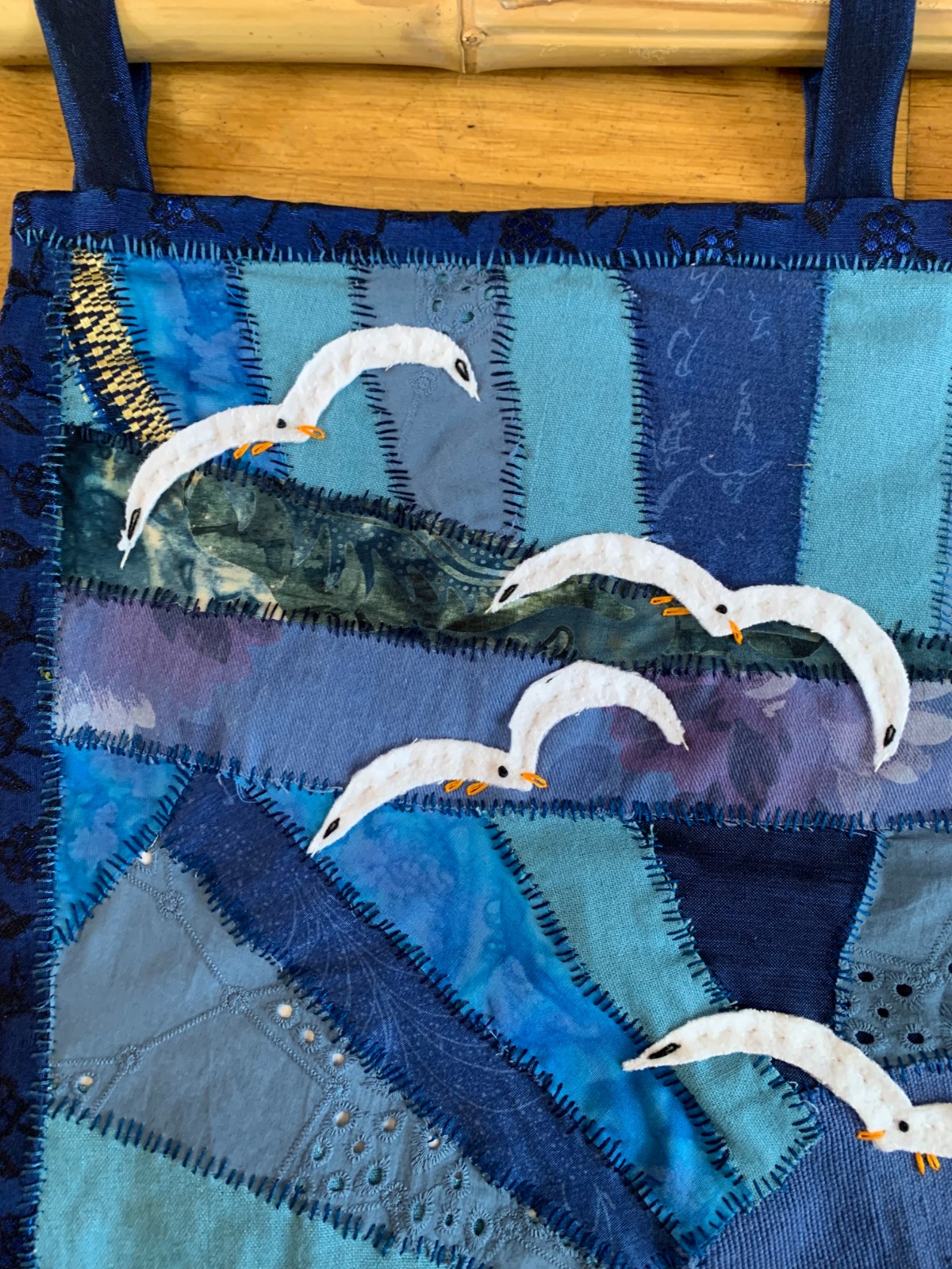 Patchwork wandkleed met meeuwen - 133717 Patchwork wandkleed met meeuwen