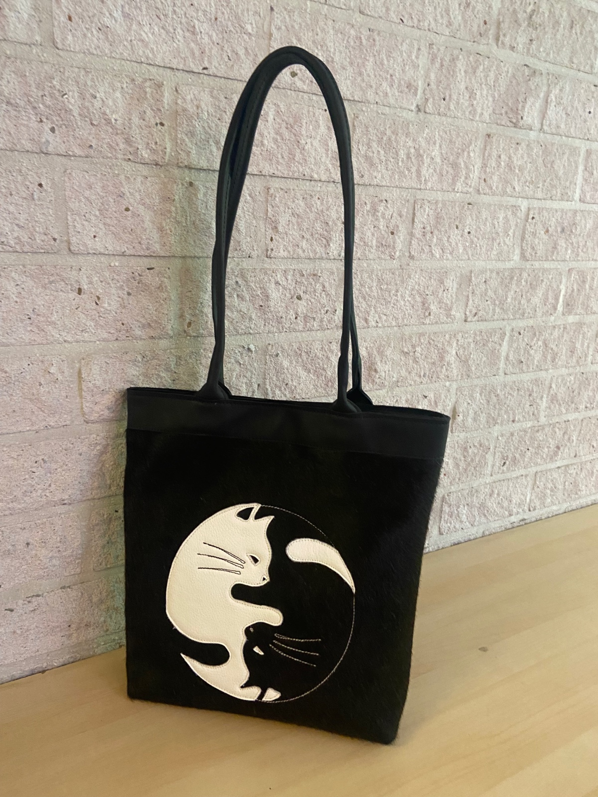 Totebag met Yin Yang kat