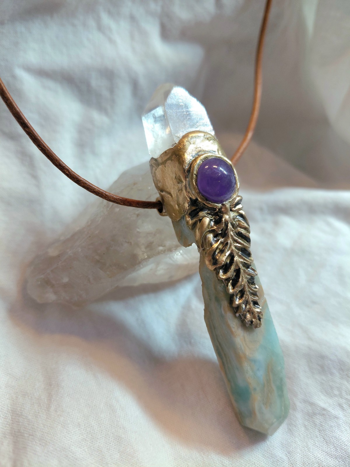 Fairy ketting Carribean Blue Calciet met bergkristal en amethist