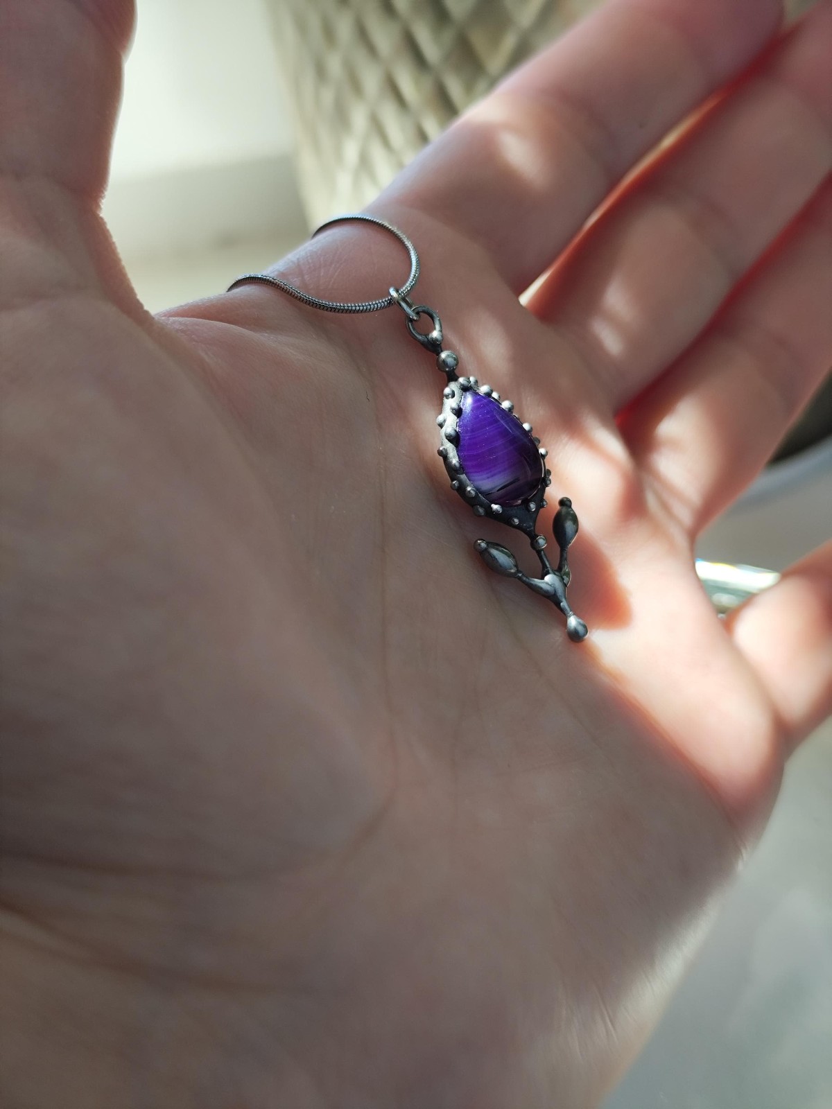 Handgemaakte bloemenketting van zilverkleurig koper en tinlegering - 141286 Handgemaakte bloemenketting van zilverkleurig koper en tinlegering