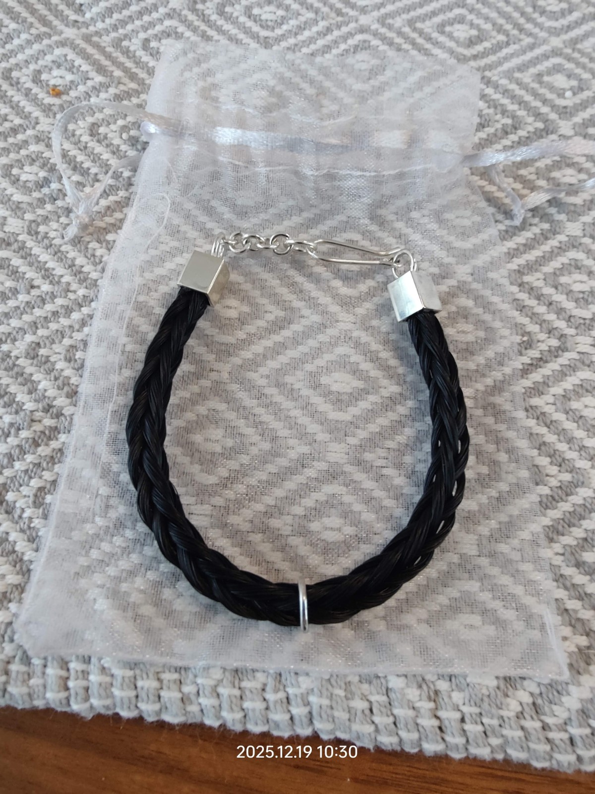 Handgemaakte Zilveren Paardenhaar Armband (Made to Order) - 139700 Handgemaakte Zilveren Paardenhaar Armband (Made to Order)