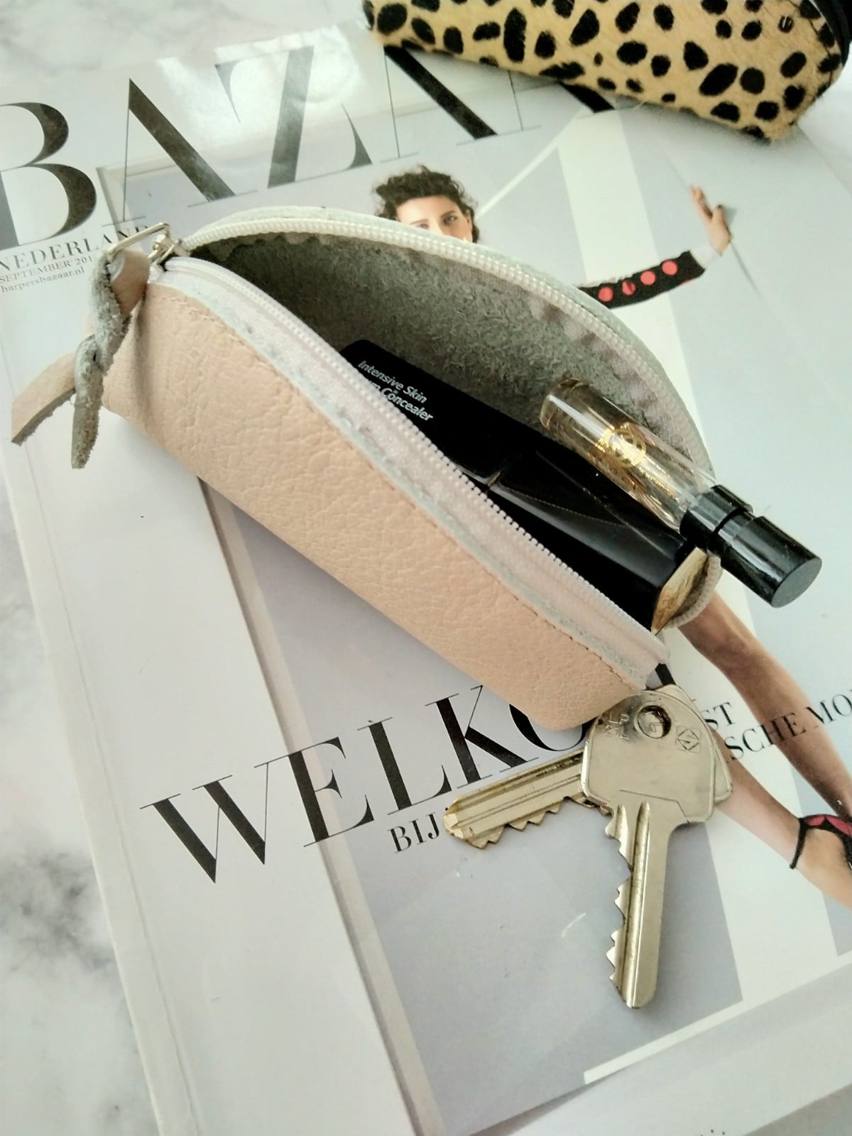 Leren sleuteletui van ecru/beige kleur