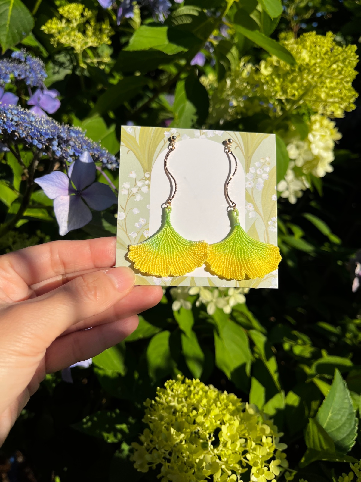 Micro gehaakte ginkgoblad oorbellen - 138876 Micro gehaakte ginkgoblad oorbellen