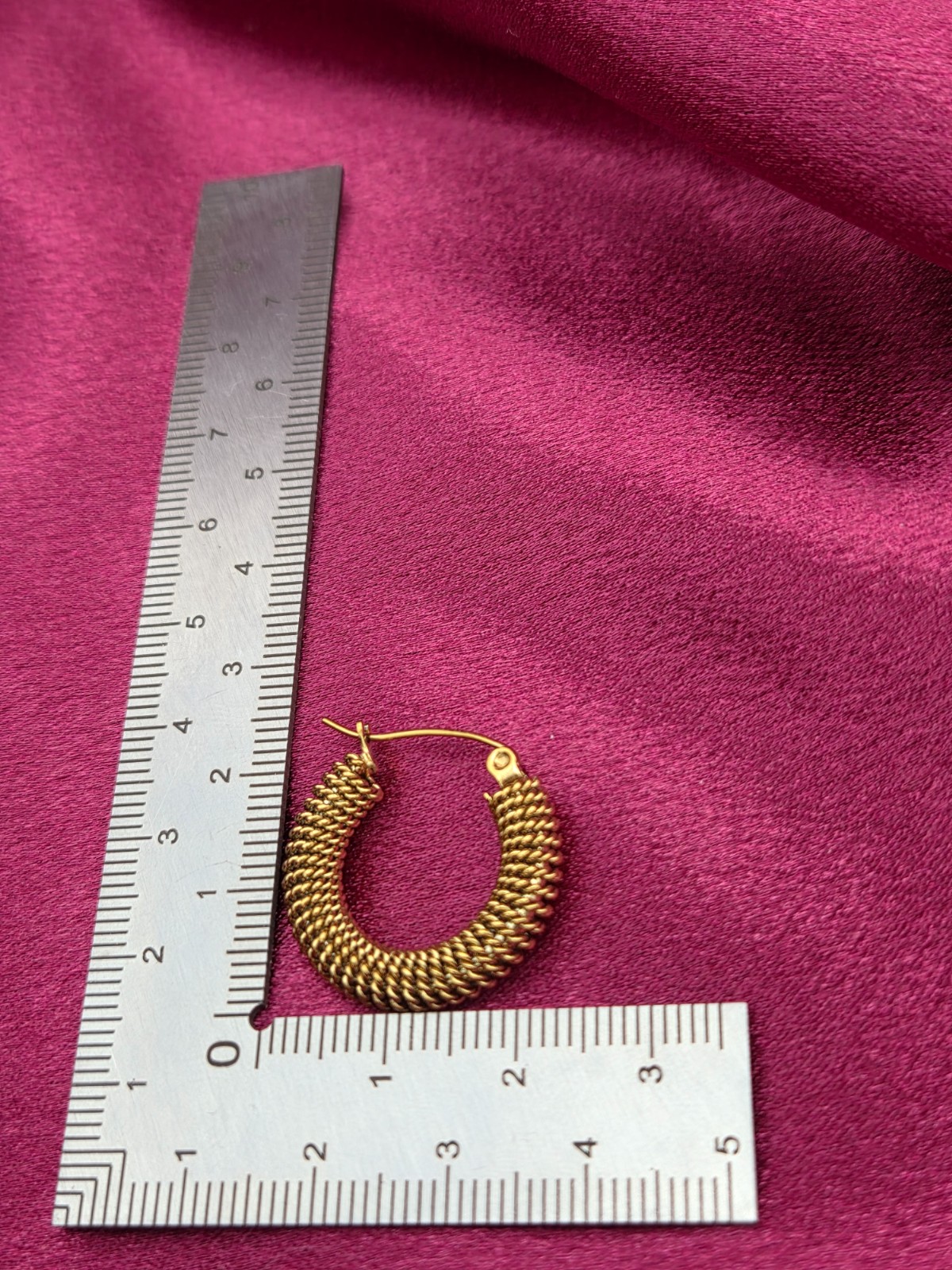 RVS creolen voor epoxy hangers - rond met reliëf