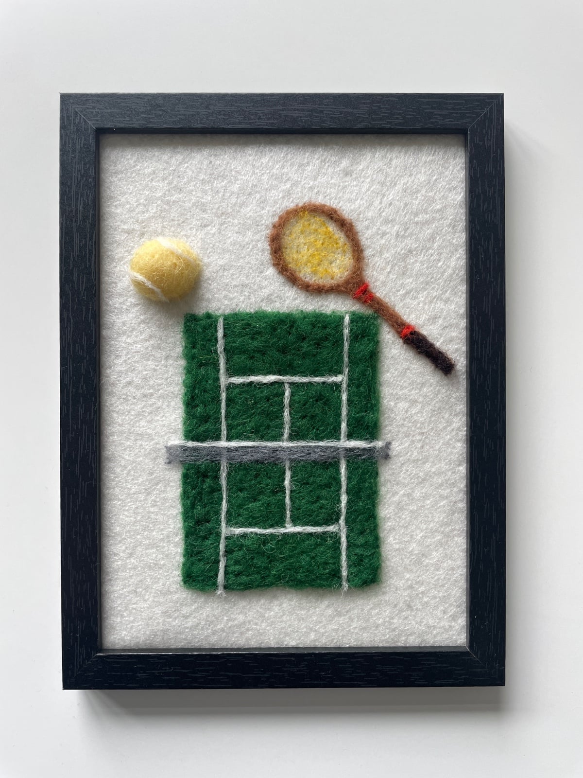Tennis - een uniek handgemaakt werk van wol