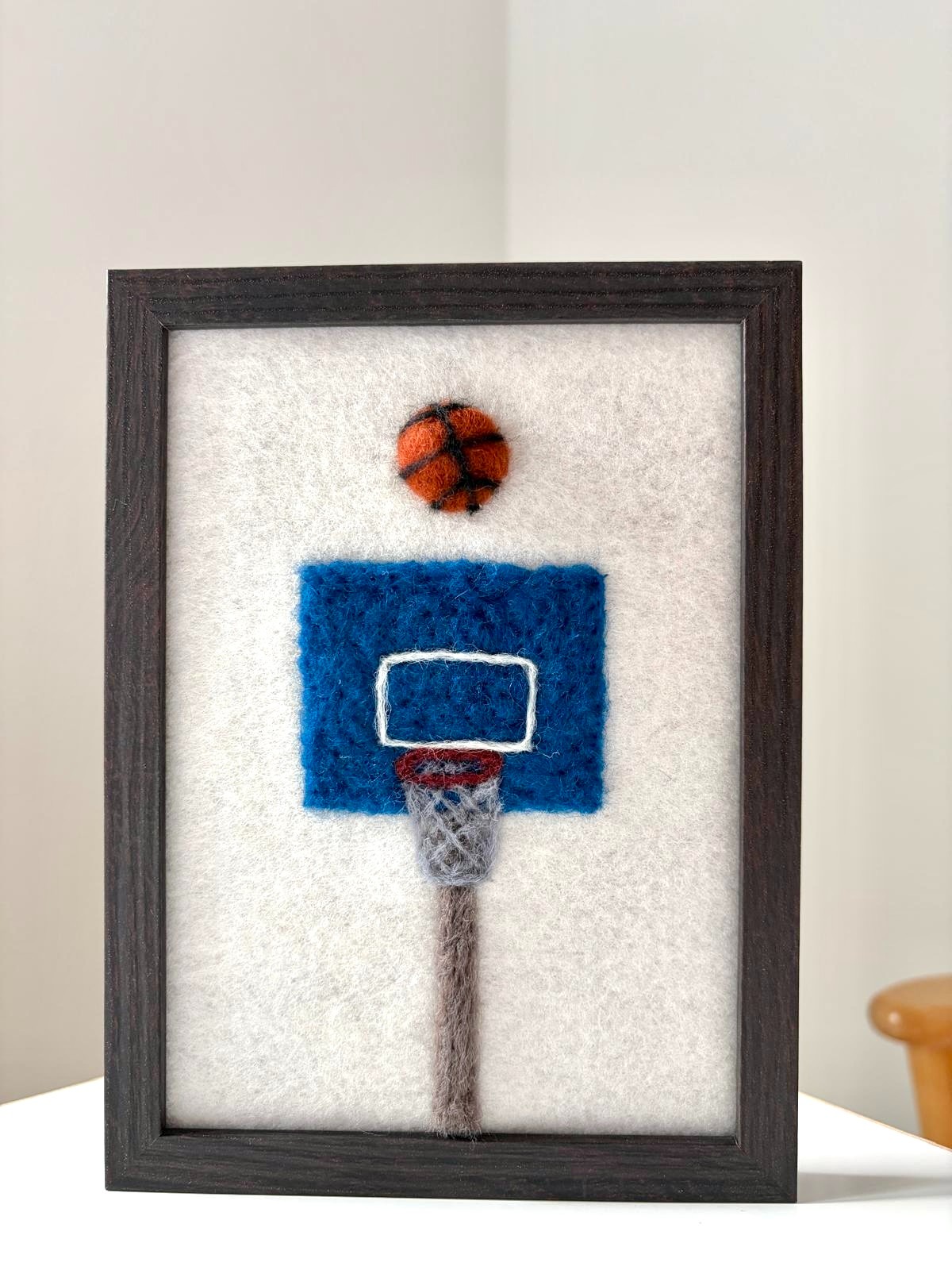 Basketbal - unieke handgemaakte wanddecoratie in wol - 143649 Basketbal - unieke handgemaakte wanddecoratie in wol