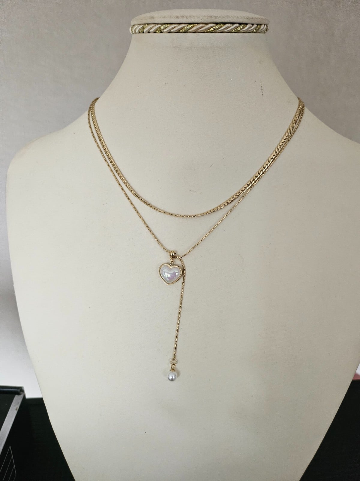 Dubbele ketting met parelmoer hart – RVS 16K verguld - 147324 Dubbele ketting met parelmoer hart – RVS 16K verguld