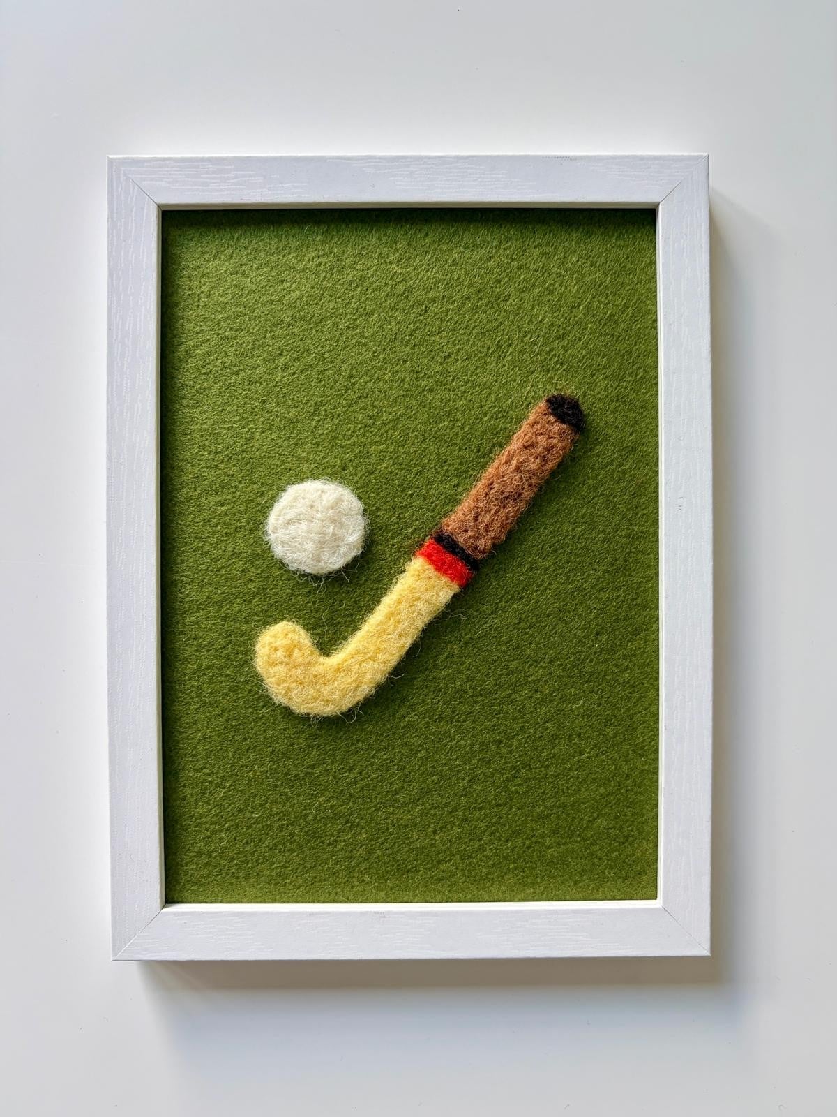 Hockey fun - unieke handgemaakte wanddecoratie van wol - 145319 Hockey fun - unieke handgemaakte wanddecoratie van wol