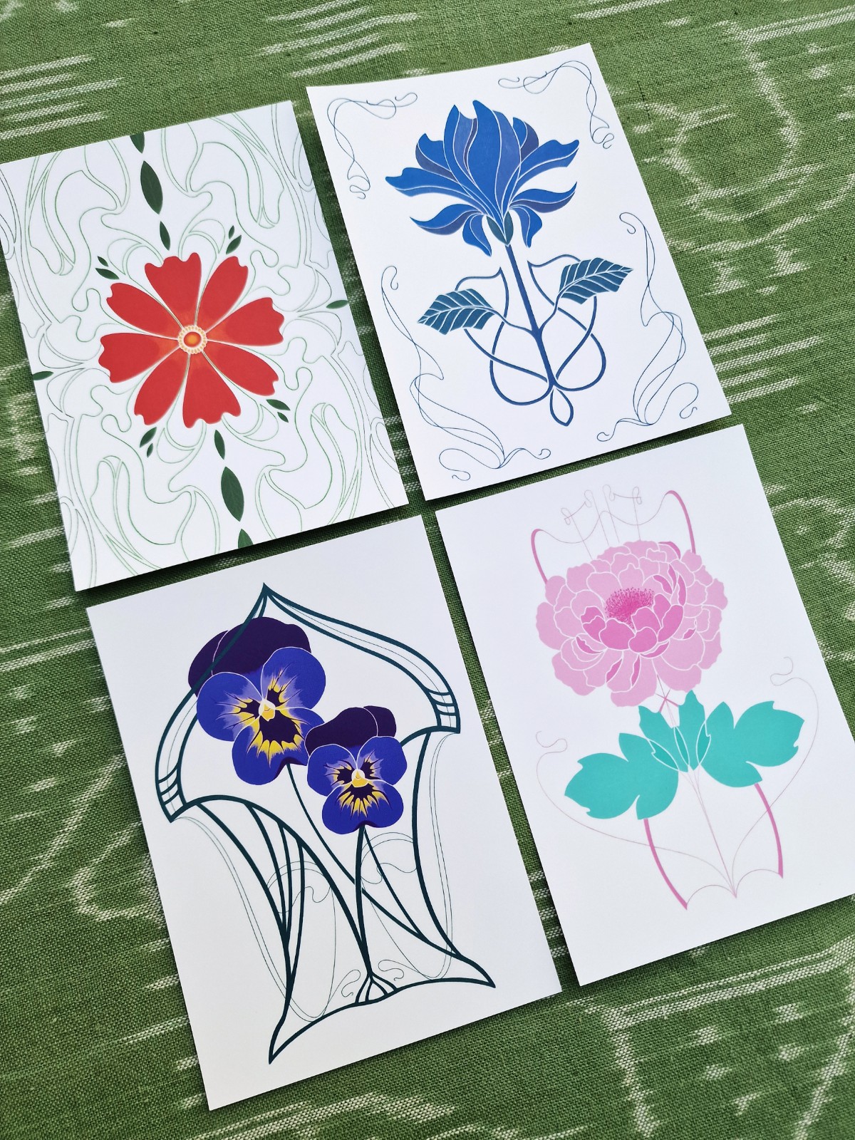 Set van 4 Art Nouveau Bloemen Kaarten