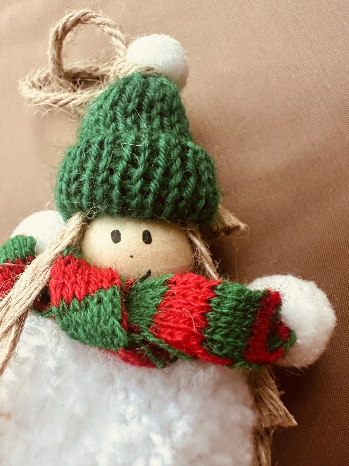 Groen kerstmeisje – handgemaakte kerstdecoratie - 151234 Groen kerstmeisje – handgemaakte kerstdecoratie