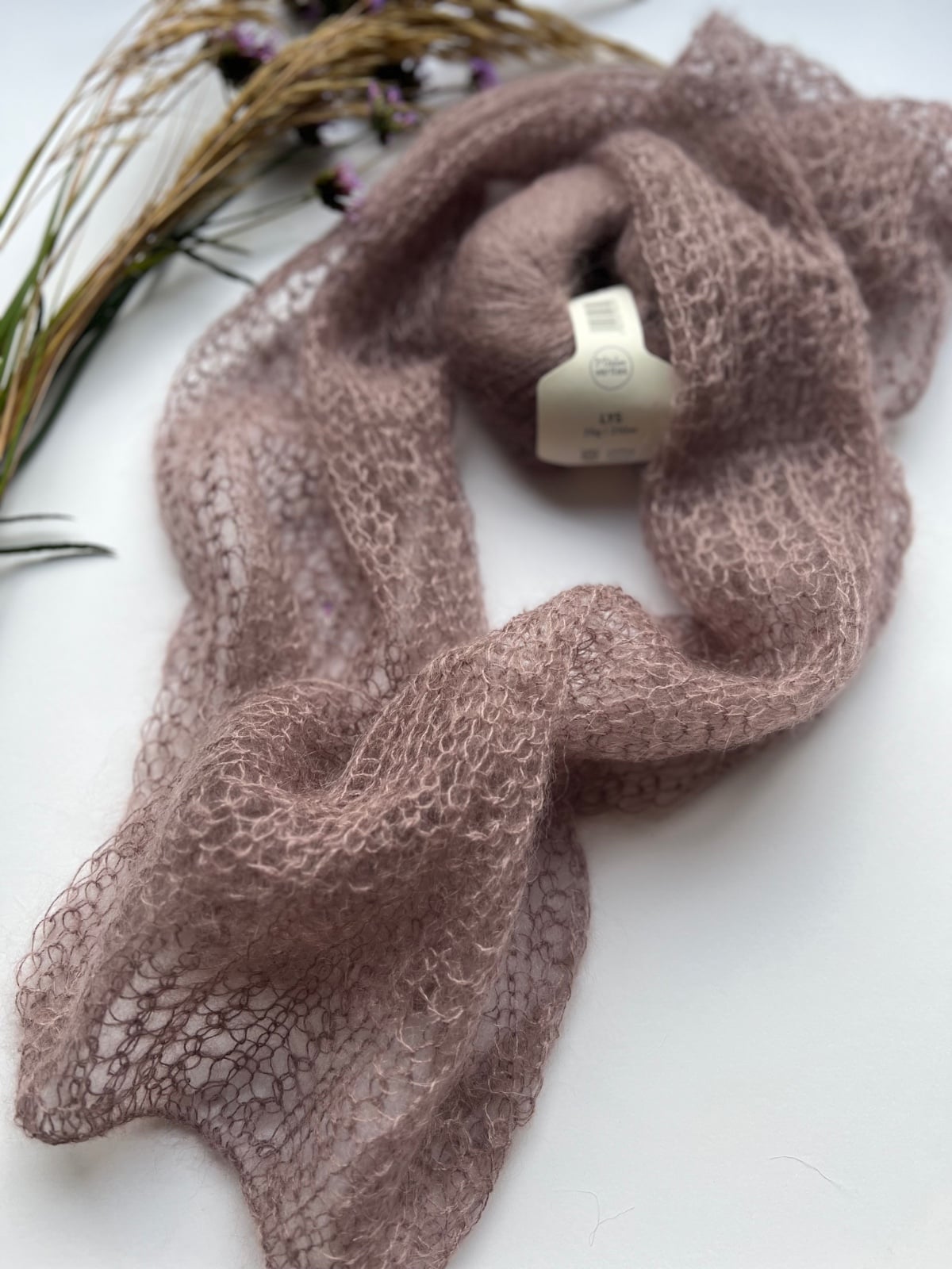 Handgebreide zijden mohair sjaal – taupe - 150556 Handgebreide zijden mohair sjaal – taupe