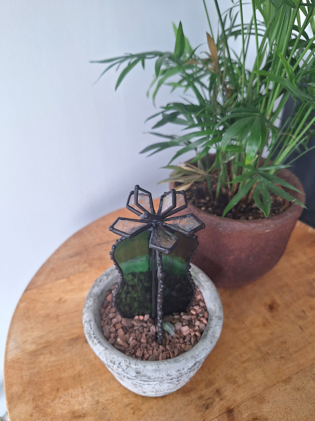 Unieke glas in lood cactus met bloem - 150148 Unieke glas in lood cactus met bloem