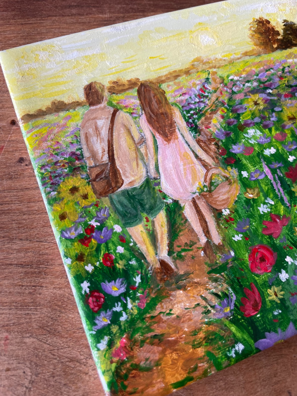 Wandeling door het bloemenveld | Handgeschilderd tegeltje - 149315 Wandeling door het bloemenveld | Handgeschilderd tegeltje