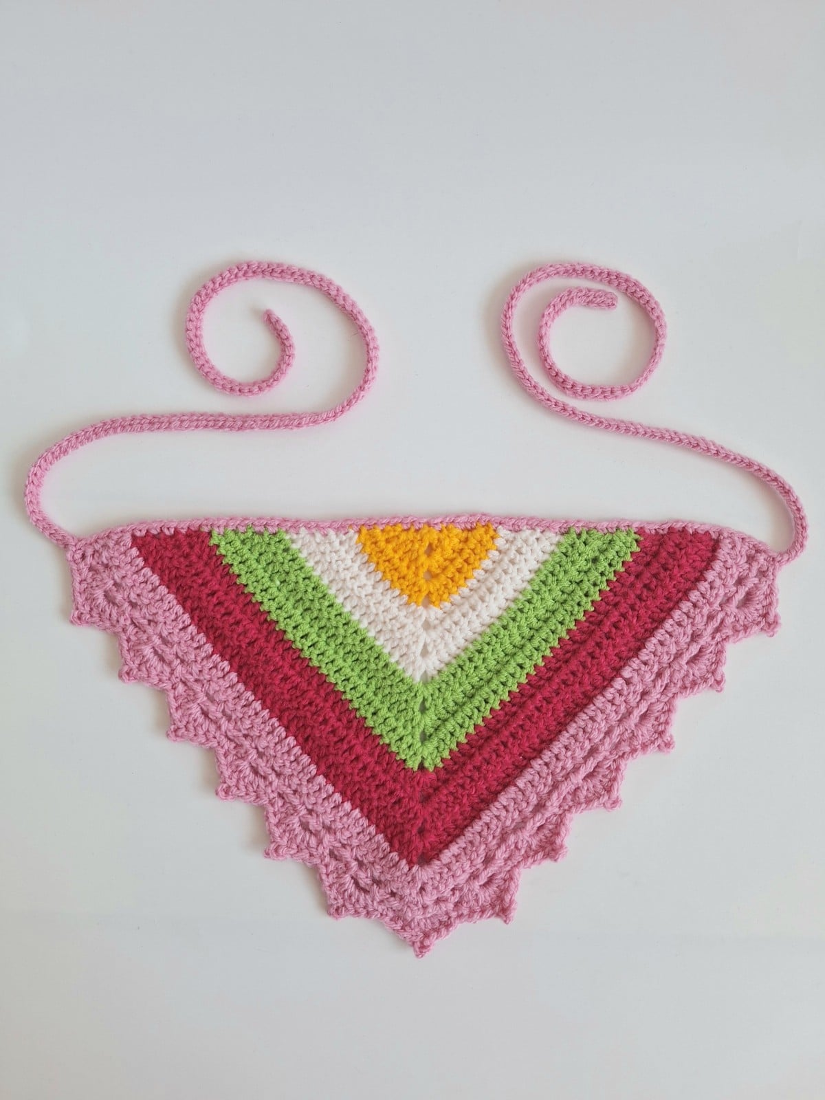 Gehaakte bandana | Geel, crème, groen, fuchsia en lichtroze - 152558 Gehaakte bandana | Geel, crème, groen, fuchsia en lichtroze
