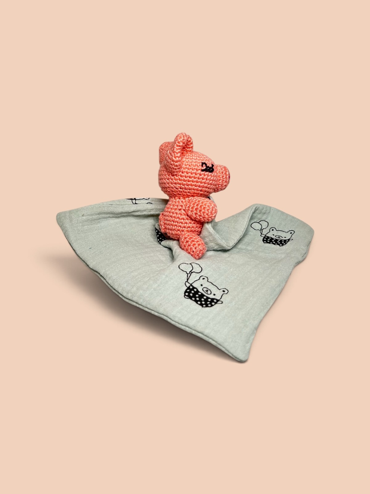 Knuffeldoekje met gehaakt varkentje - 152473 Knuffeldoekje met gehaakt varkentje