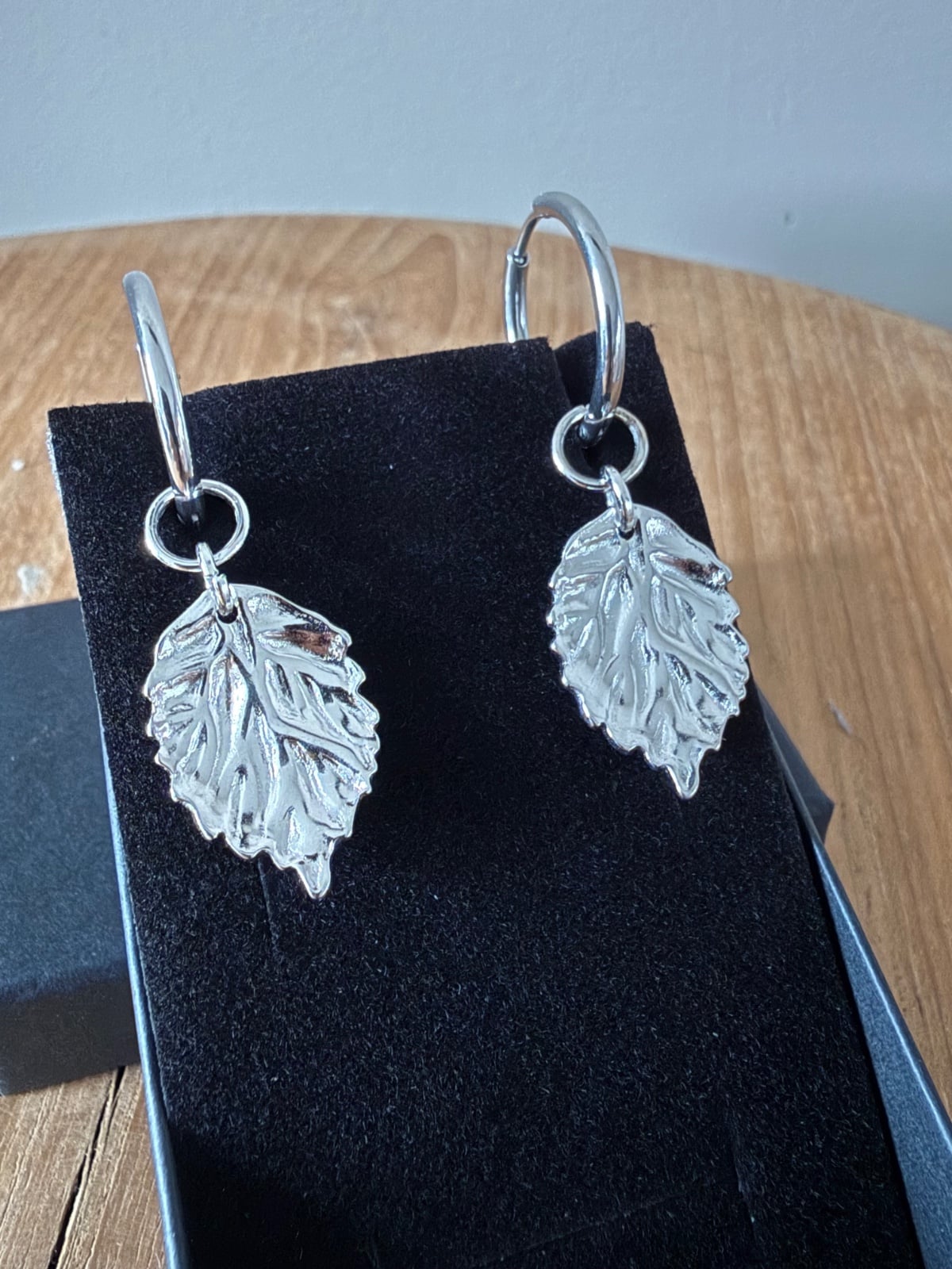 Stainless steel zilverkleurige oorbellen met herfstbladbedel🍂 - 155708 Stainless steel zilverkleurige oorbellen met herfstbladbedel🍂