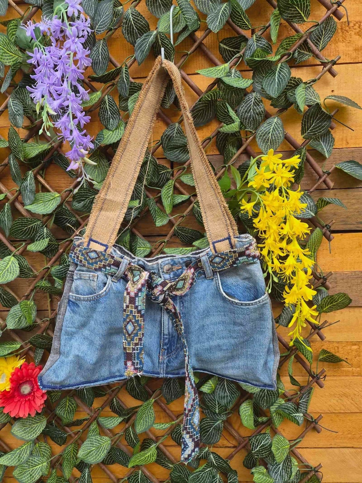 Upcycled Denim Schoudertas – Boho Details – One of a Kind - 153129 Upcycled Denim Schoudertas – Boho Details – One of a Kind