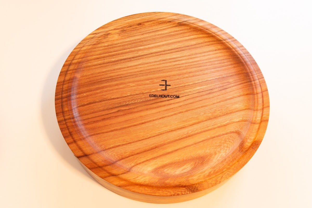 Groot iepenhouten object
