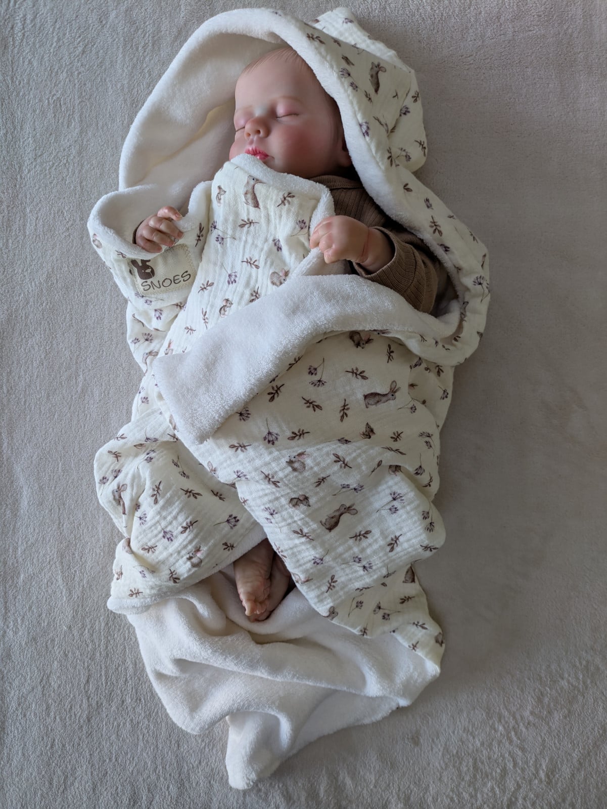 Handgemaakte wikkeldeken konijnenprint | Pastel | Baby 🐰 - 153048 Handgemaakte wikkeldeken konijnenprint | Pastel | Baby 🐰