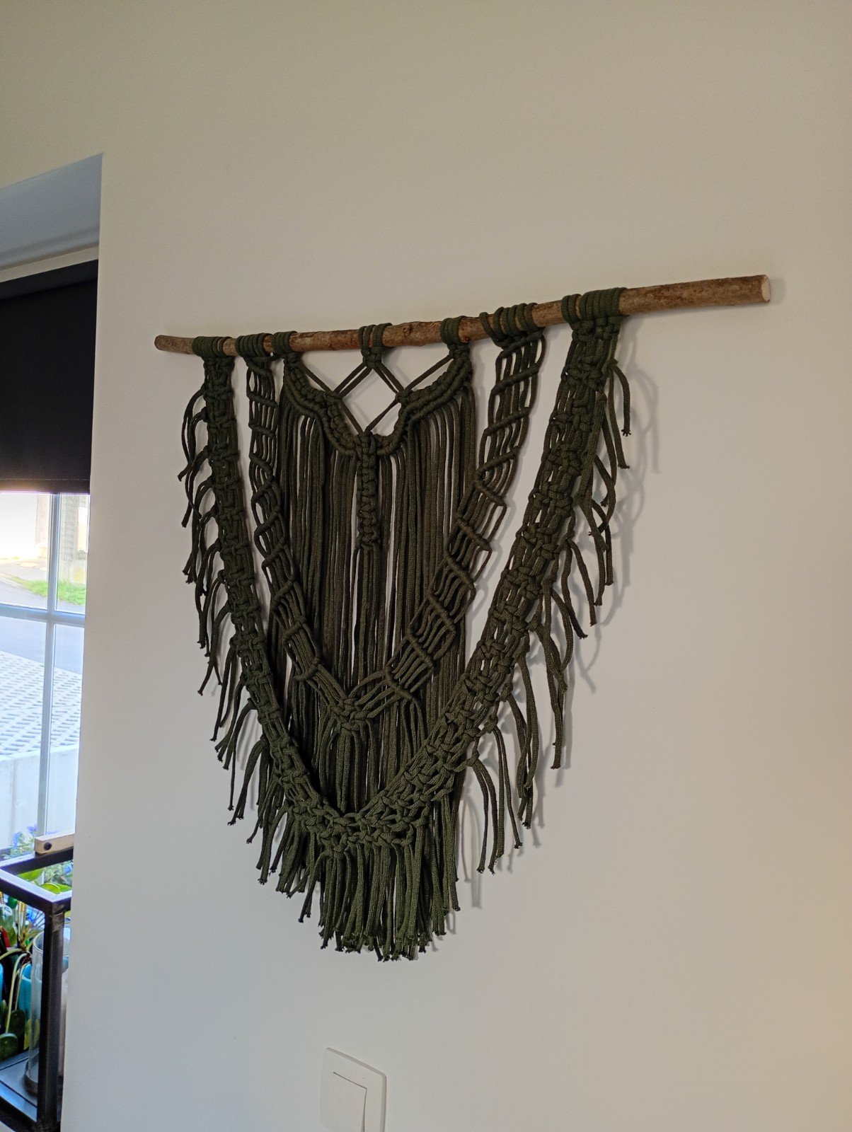 Wanddecoratie IRIS, macramé, kaki